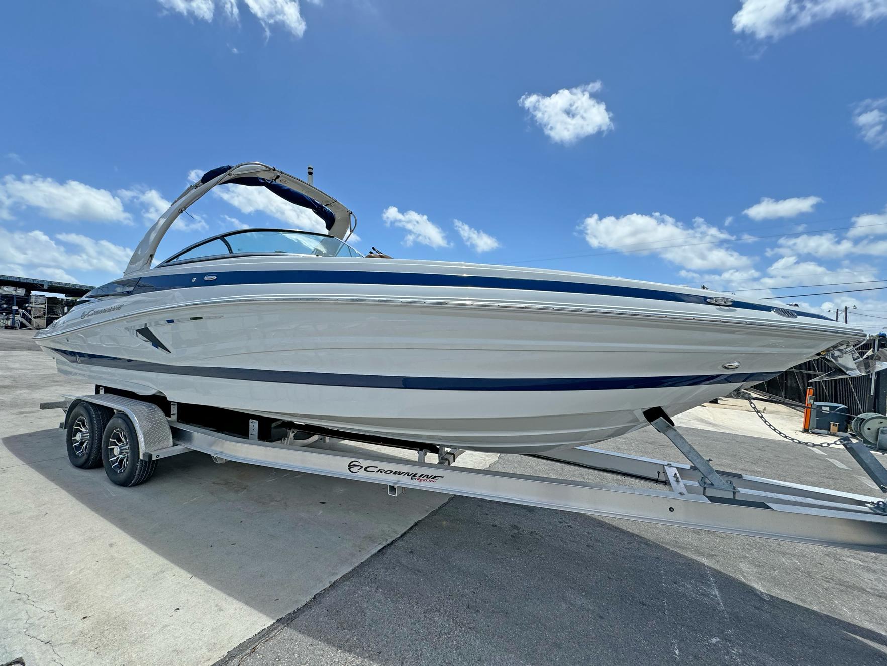 2024-crownline-290-xss-power-9508655-20250611085121457-1_XLARGE