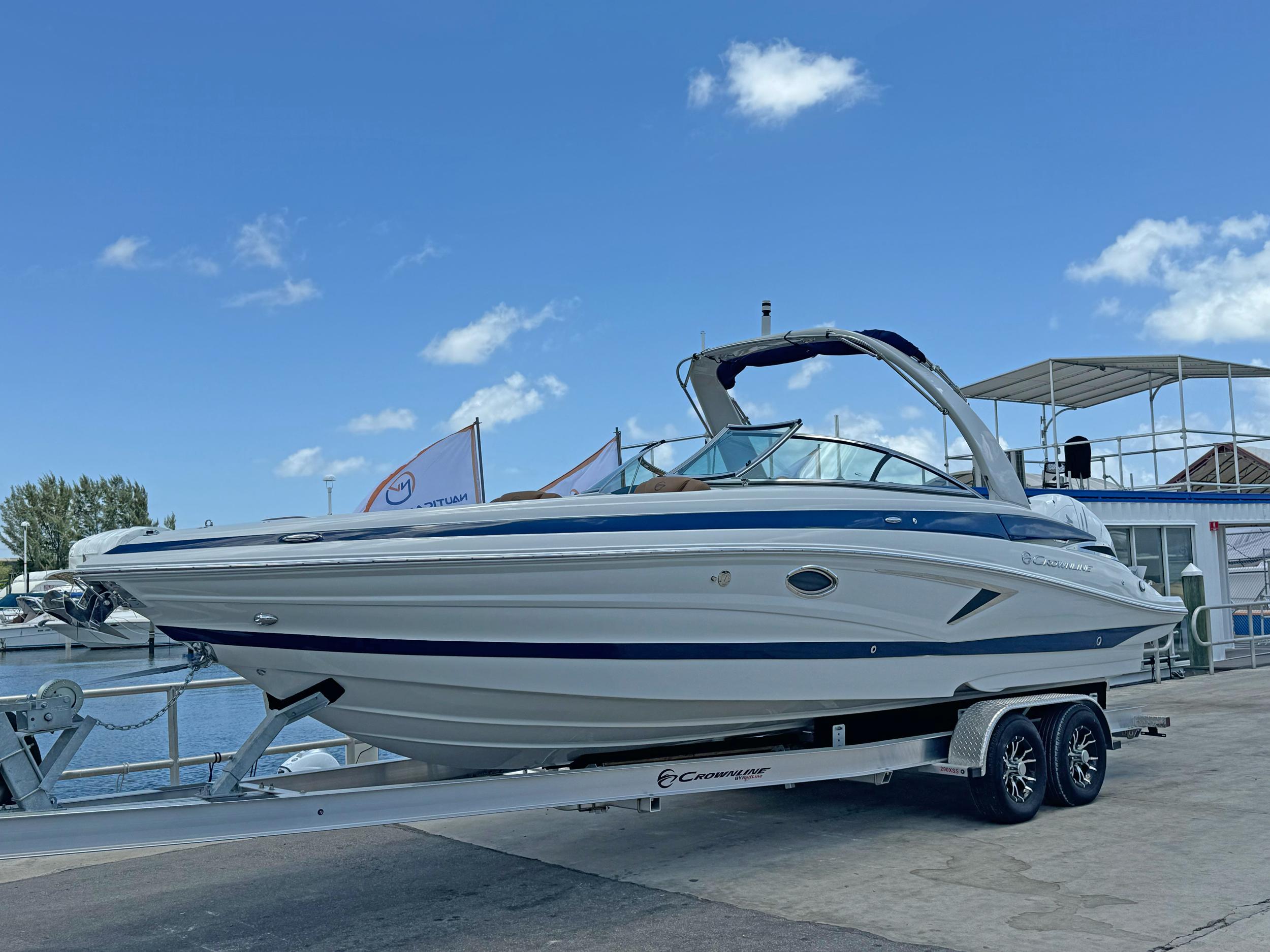 2024-crownline-290-xss-power-9508655-20250611085132212-1_XLARGE