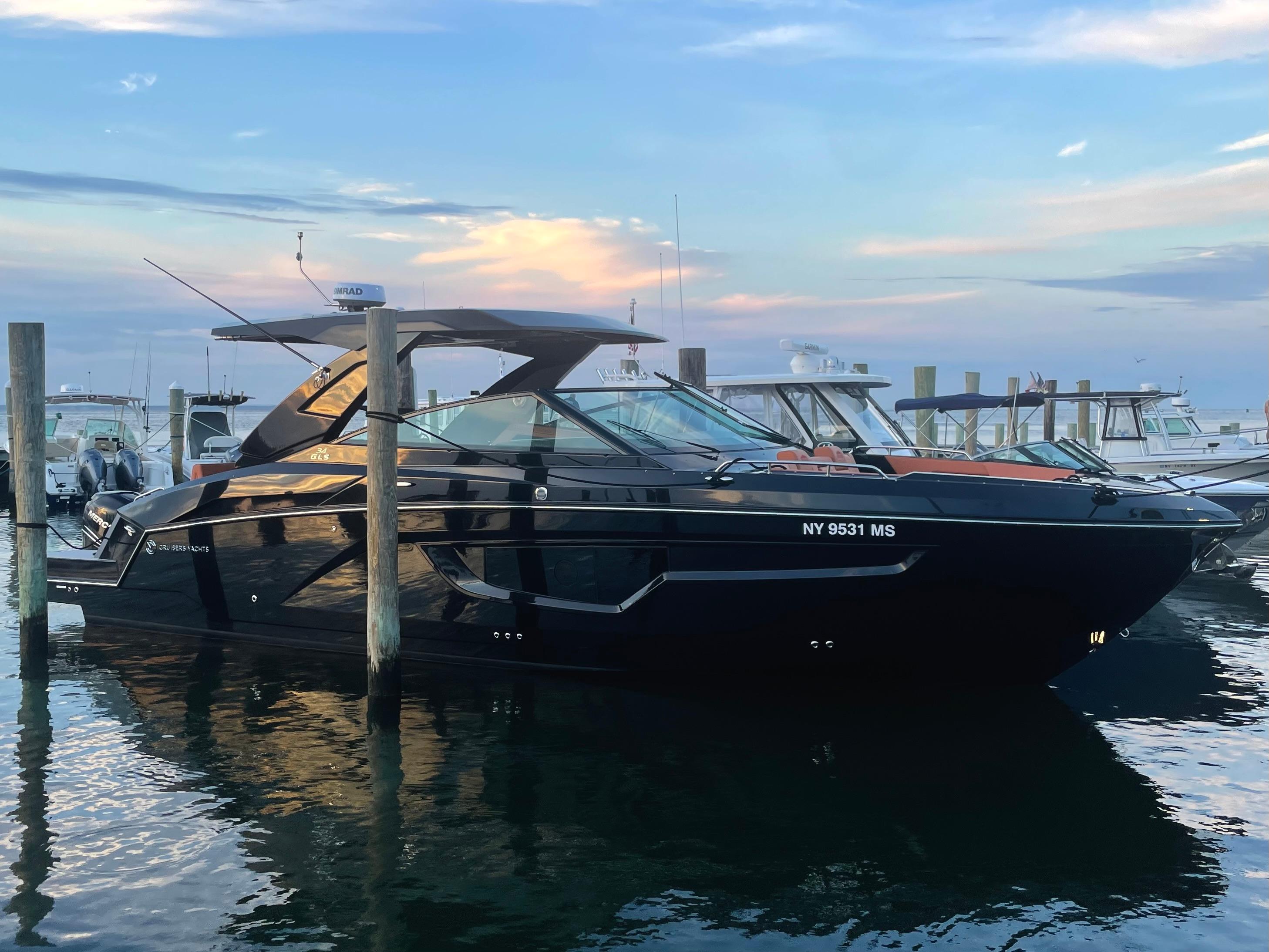 Princess 68 Flybridge Motor Yacht - main image