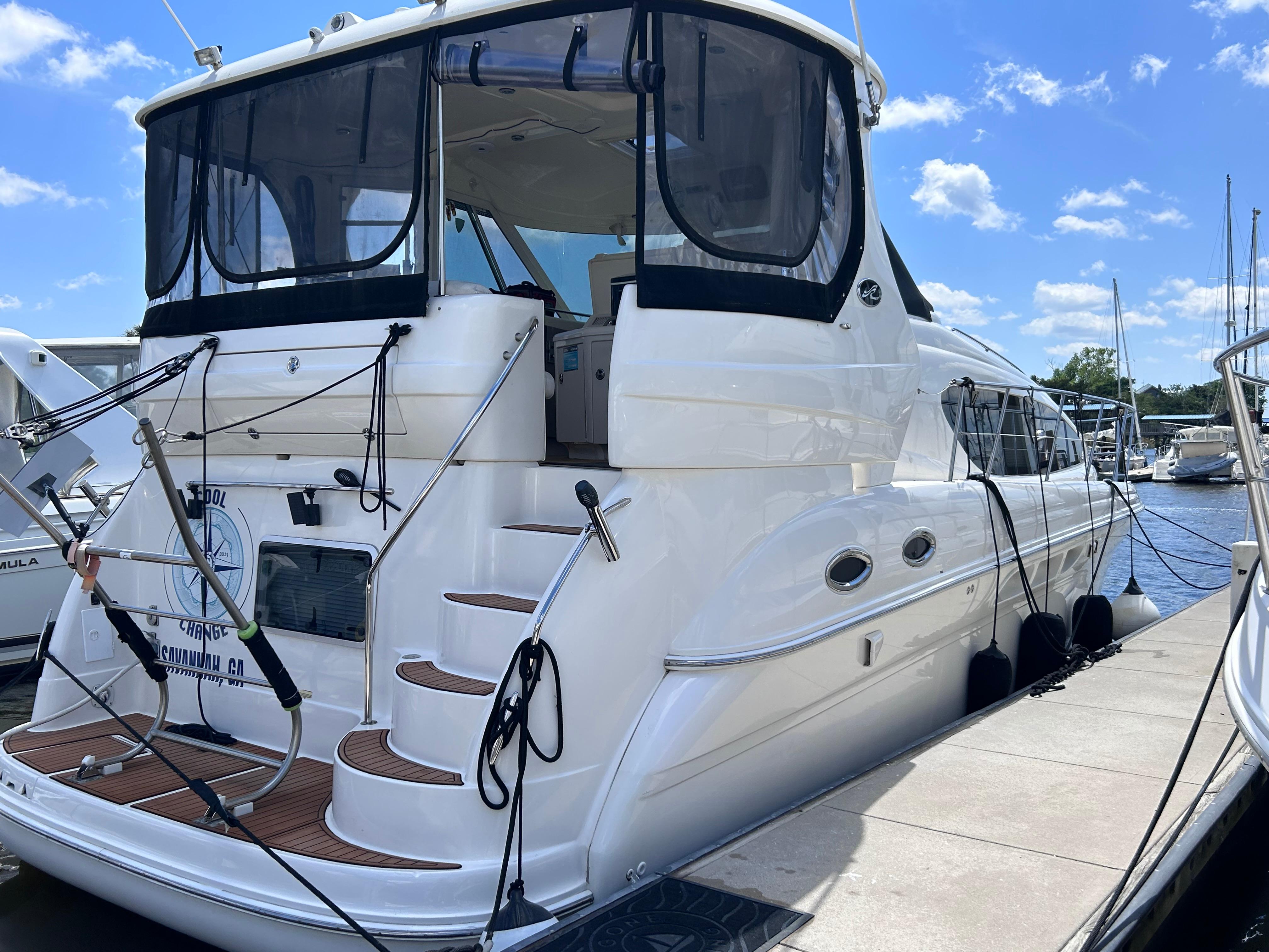 2004-sea-ray-390-motor-yacht-power-9778665-977630107-0-010520250649-4