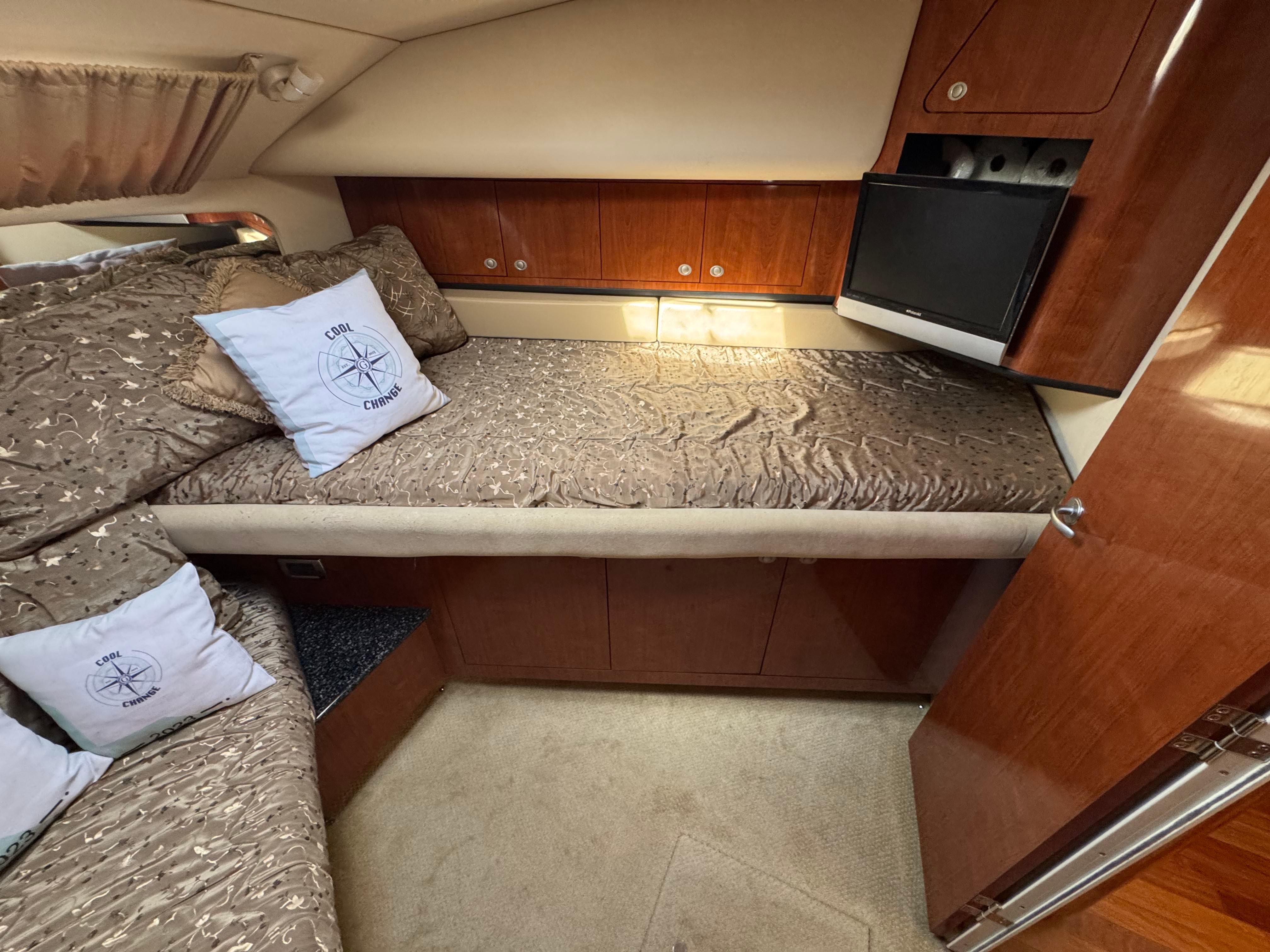 2004-sea-ray-390-motor-yacht-power-9778665-977630131-0-010520250650-28
