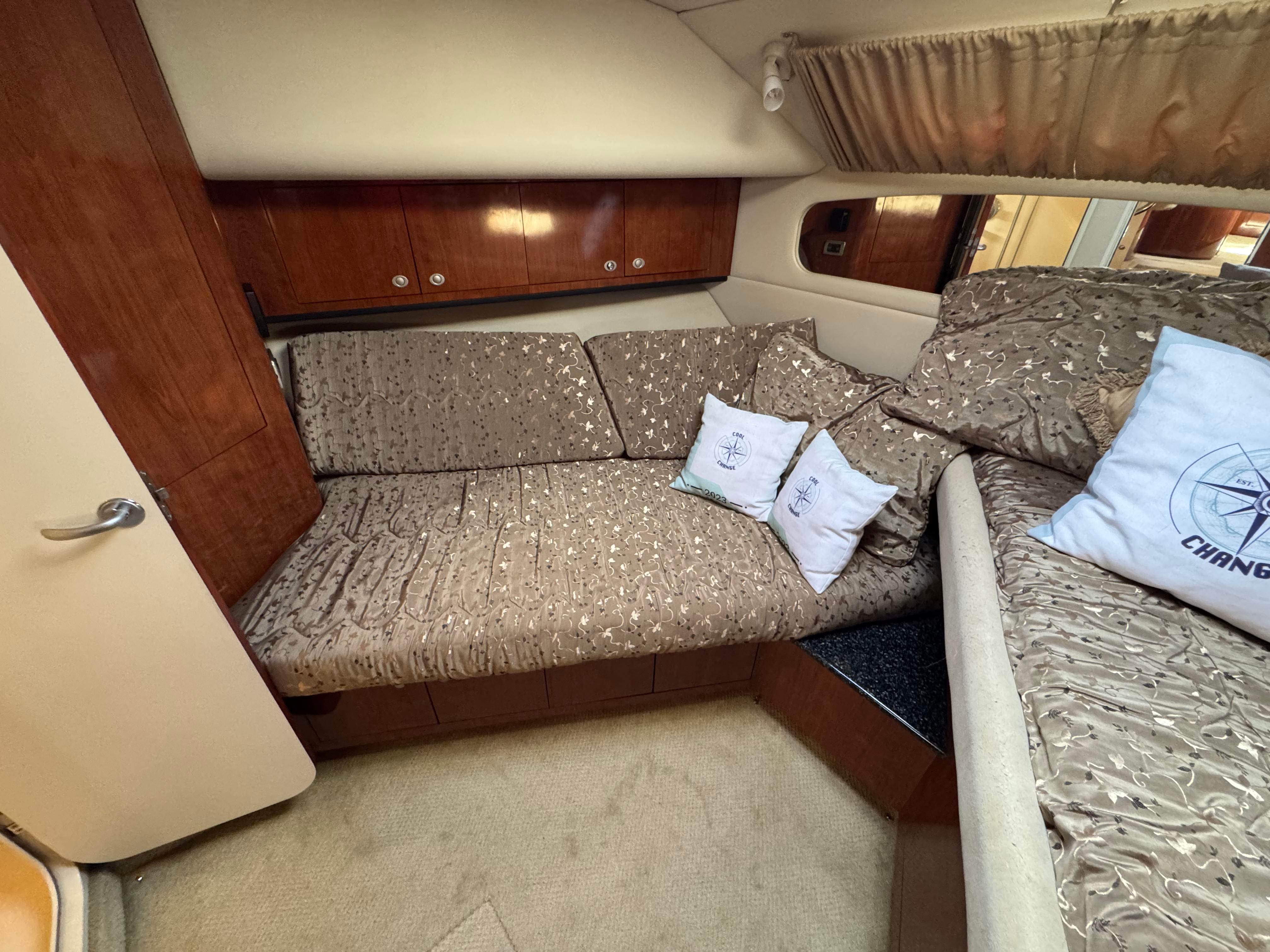 2004-sea-ray-390-motor-yacht-power-9778665-977630132-0-010520250650-29