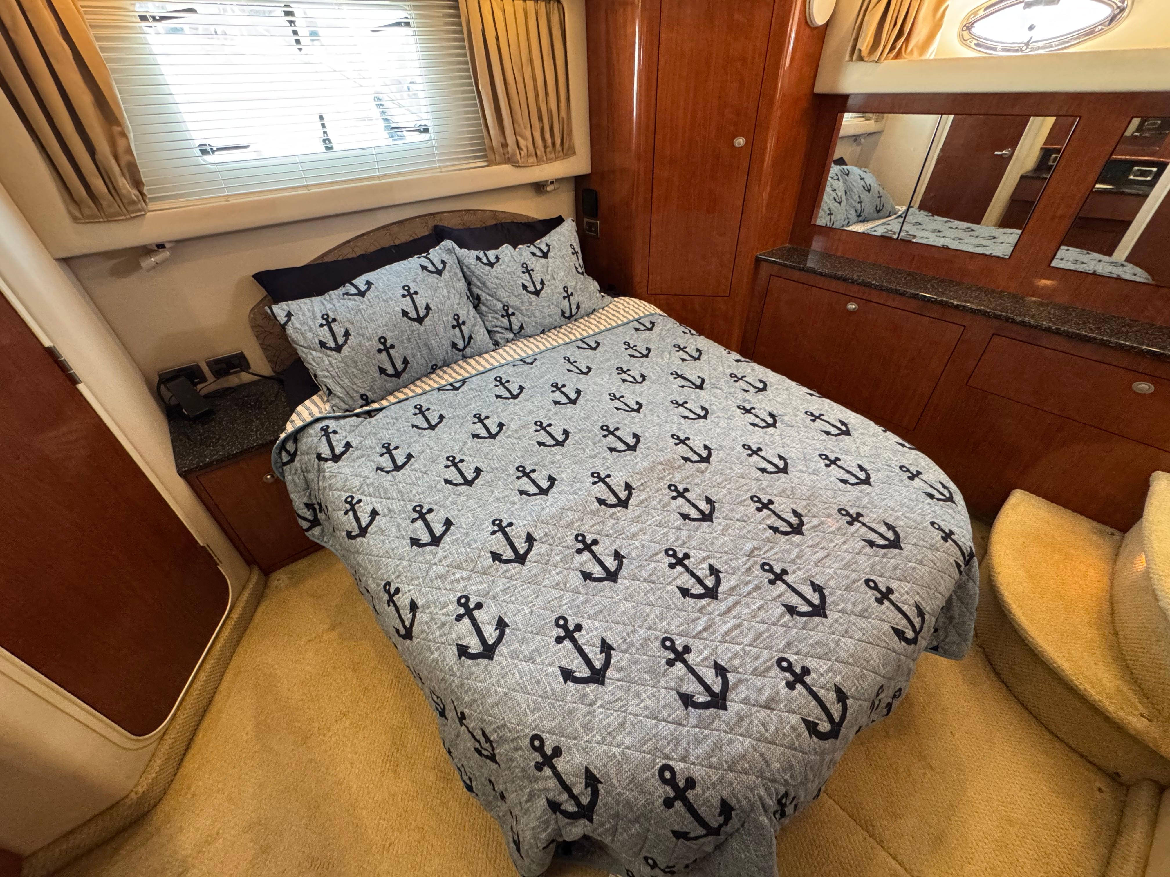 2004-sea-ray-390-motor-yacht-power-9778665-977630138-0-010520250650-35
