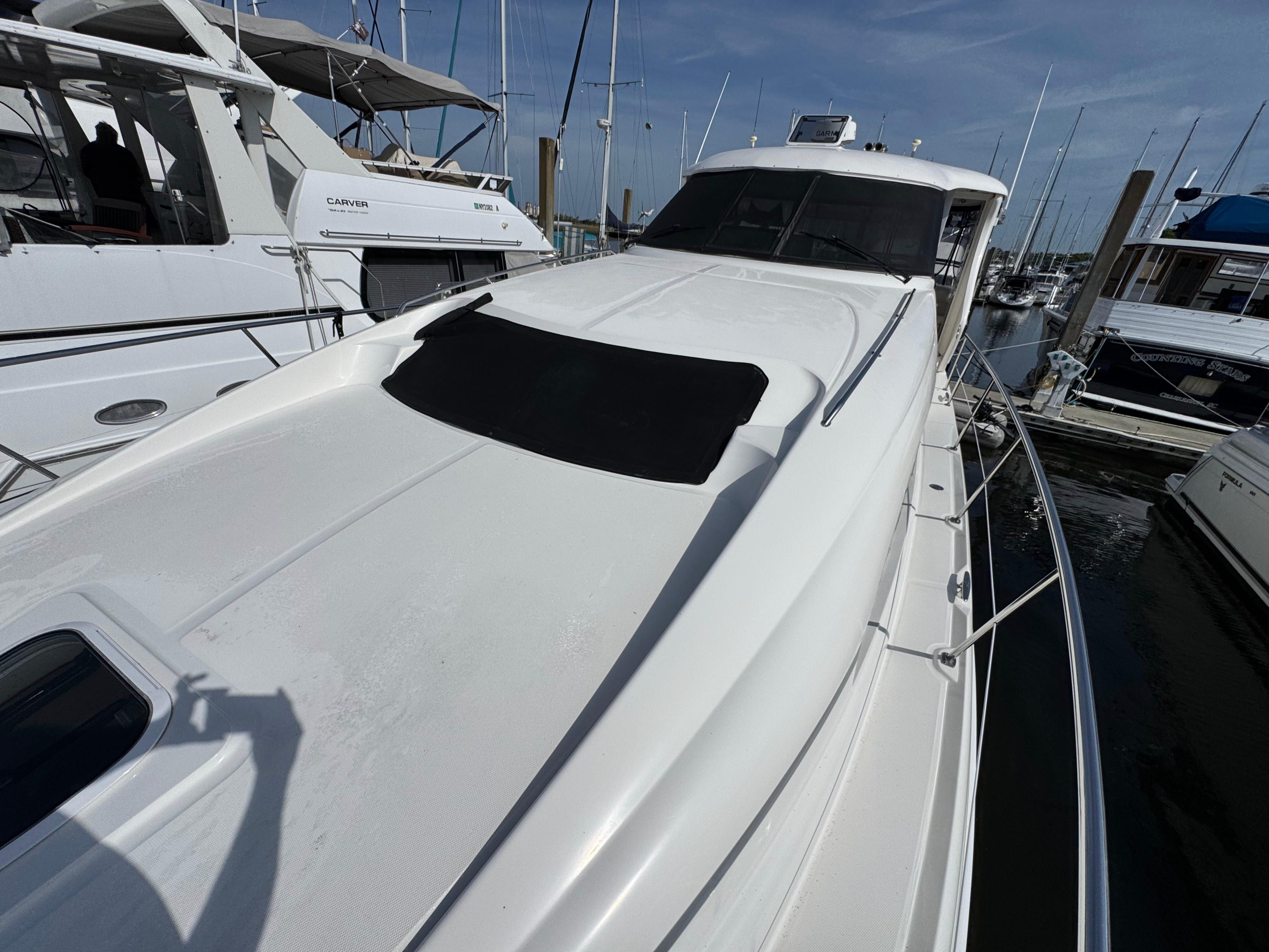 2004-sea-ray-390-motor-yacht-power-9778665-977630156-0-010520250651-53