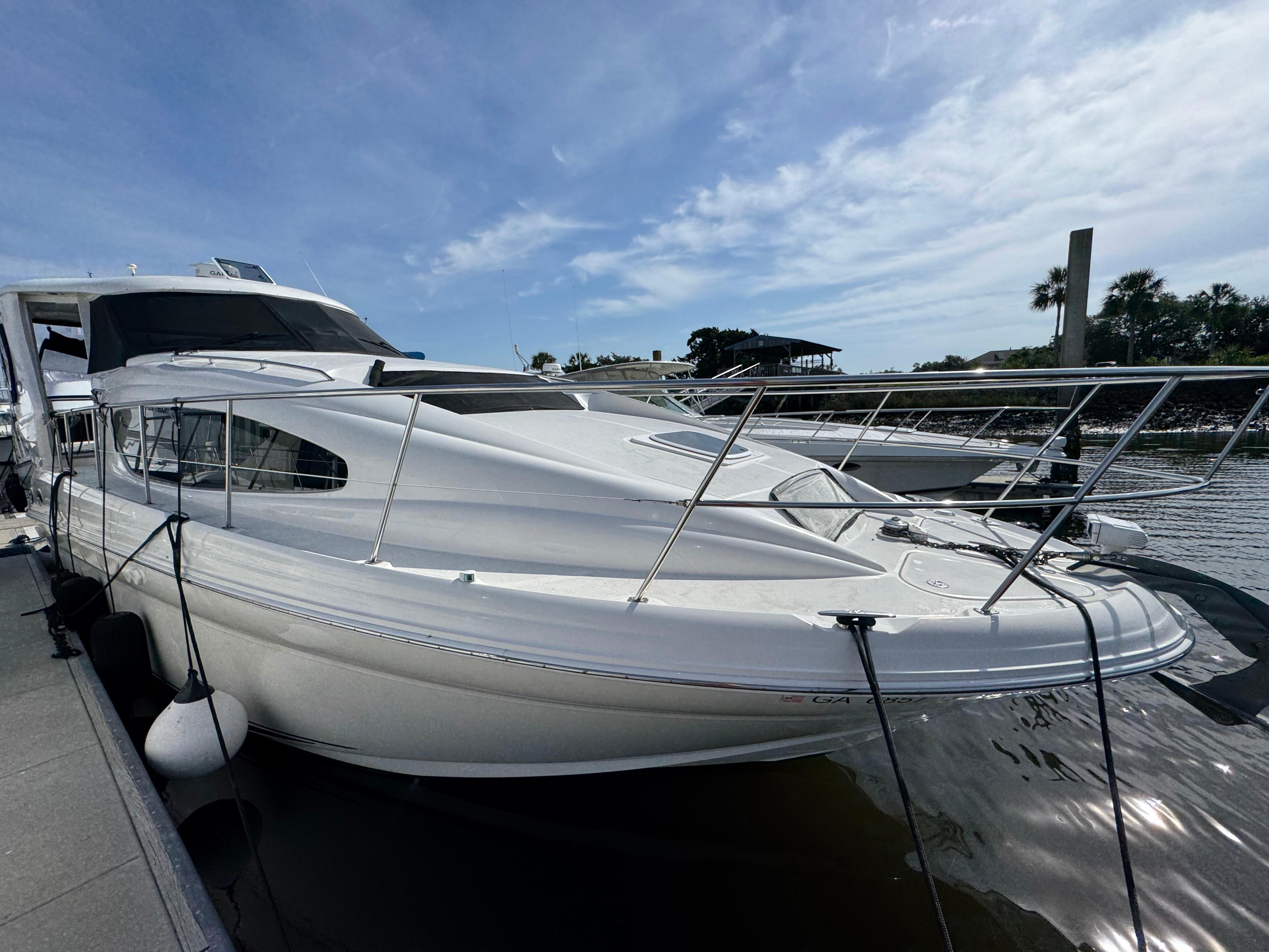 2004-sea-ray-390-motor-yacht-power-9778665-977630160-0-010520250651-57