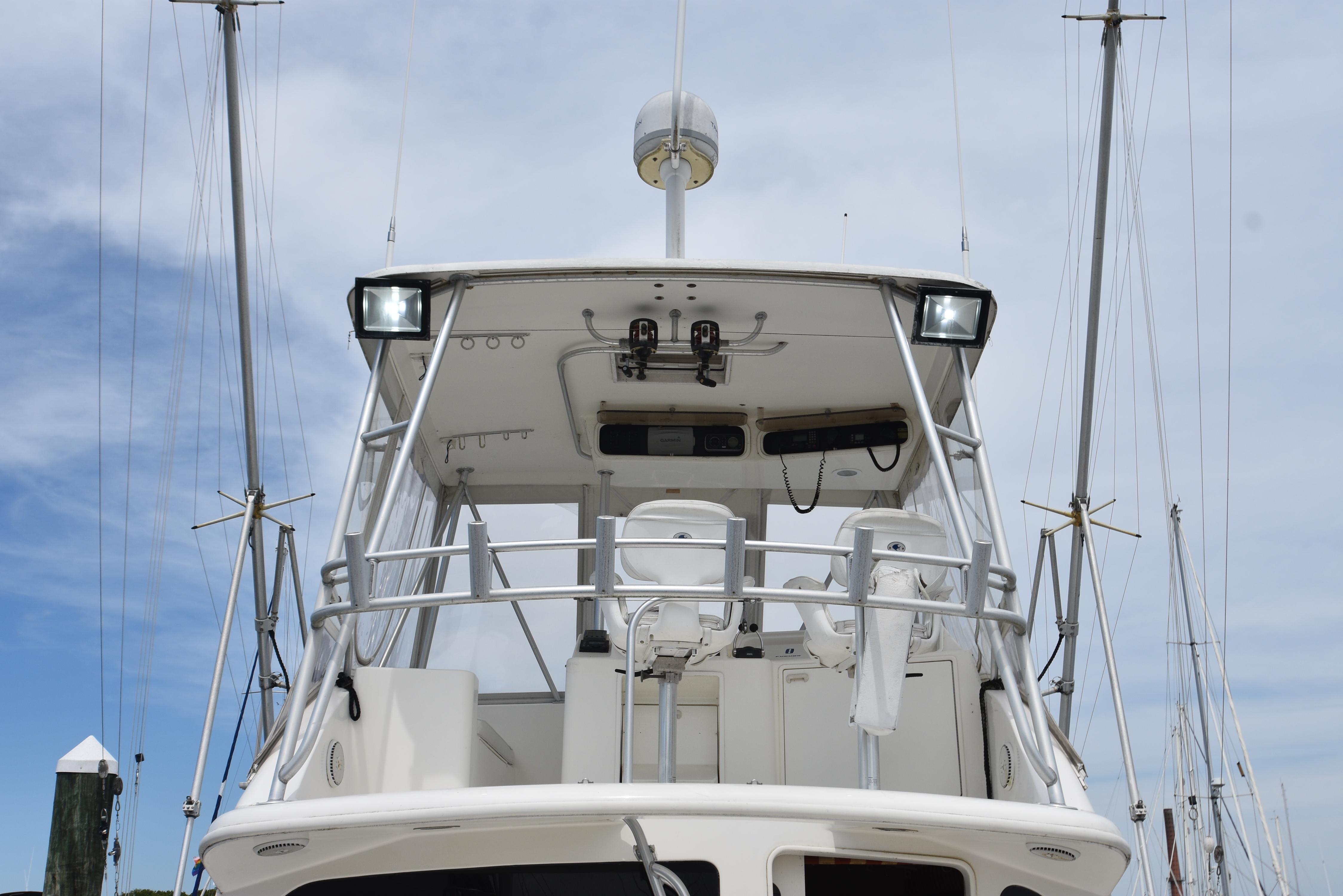 2000-ocean-yachts-43-super-sport-power-9758666-20250414134731172-1_XLARGE