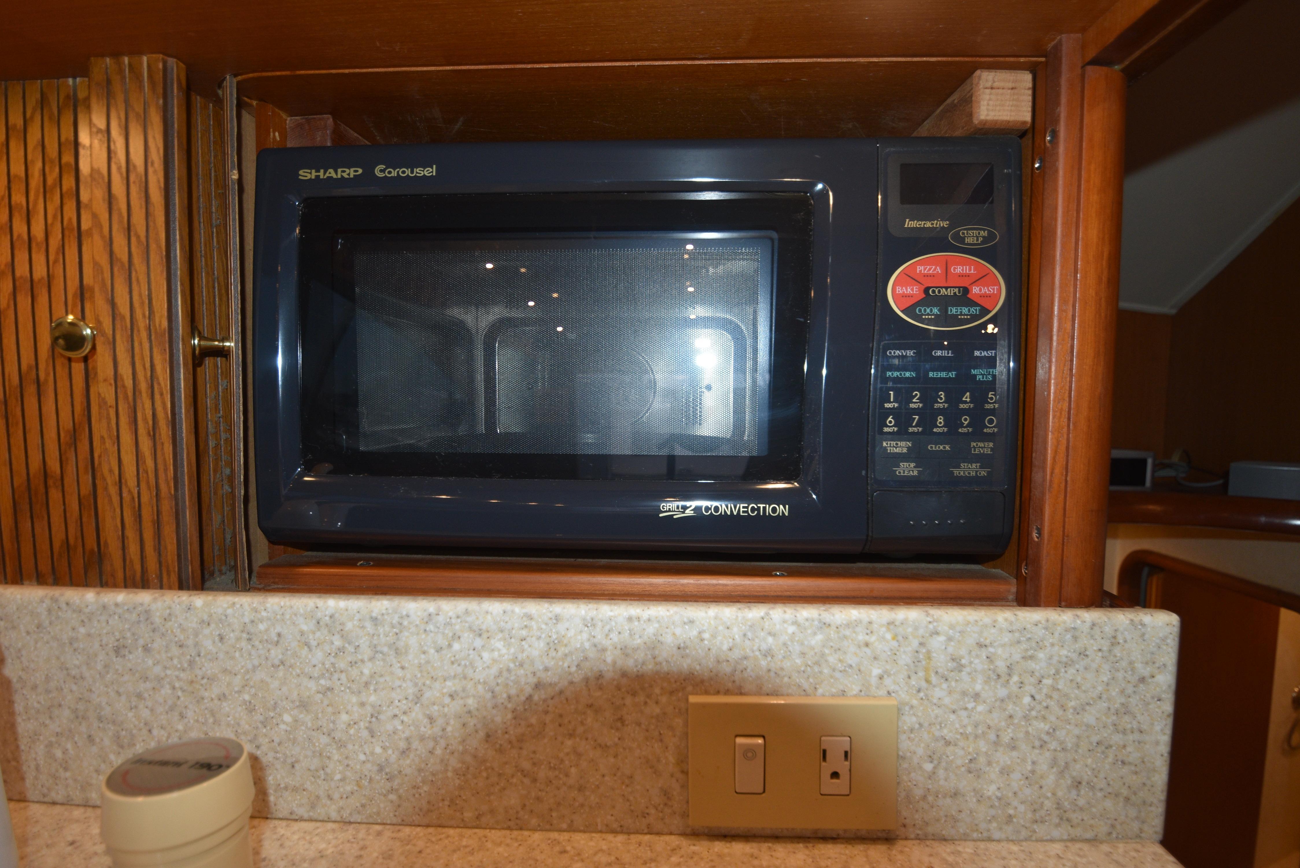 2000-ocean-yachts-43-super-sport-power-9758666-20250414135007533-1_XLARGE