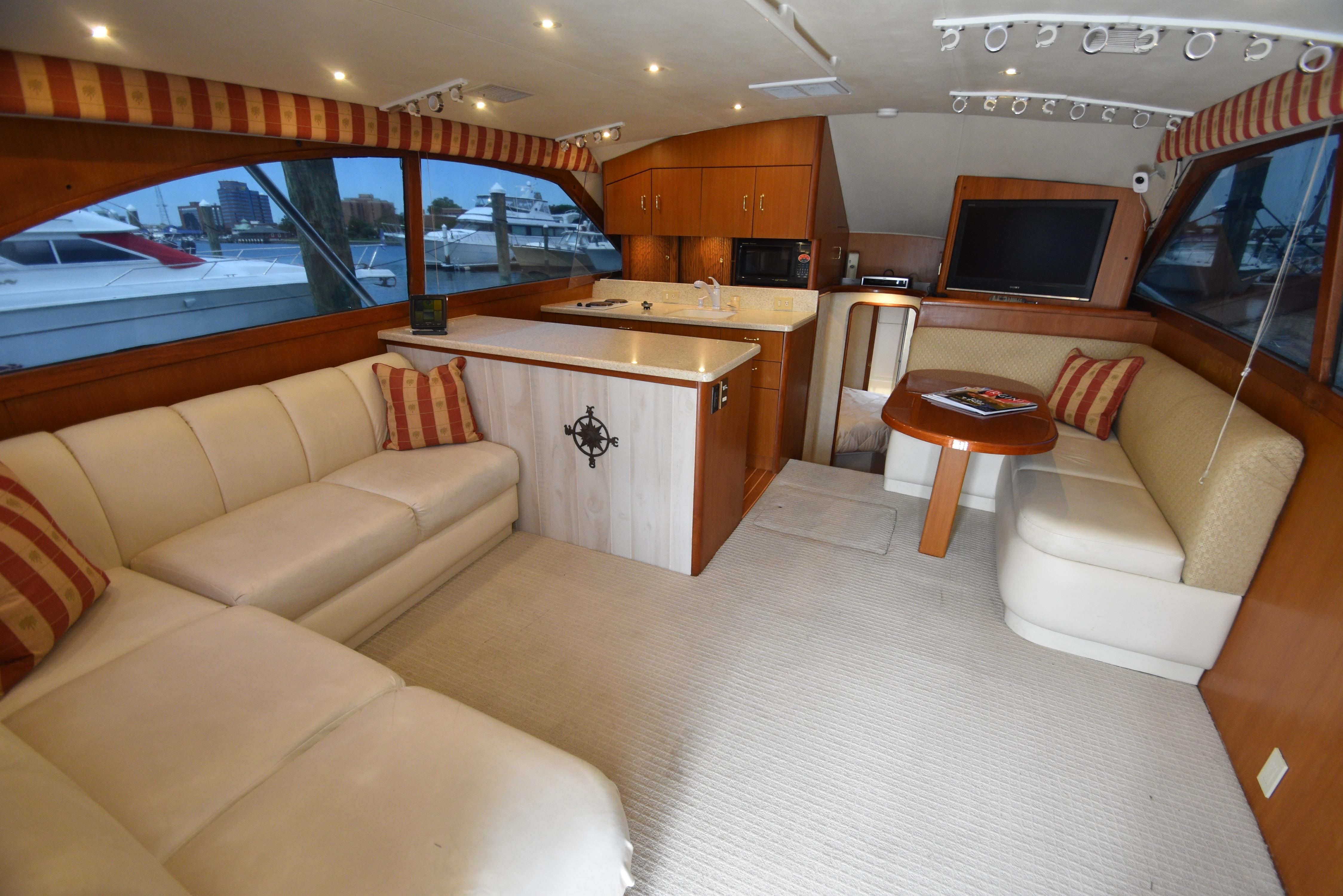 2000-ocean-yachts-43-super-sport-power-9758666-20250414135026704-1_XLARGE