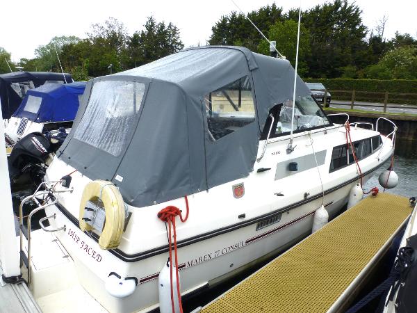 1990 Marex Consul 77