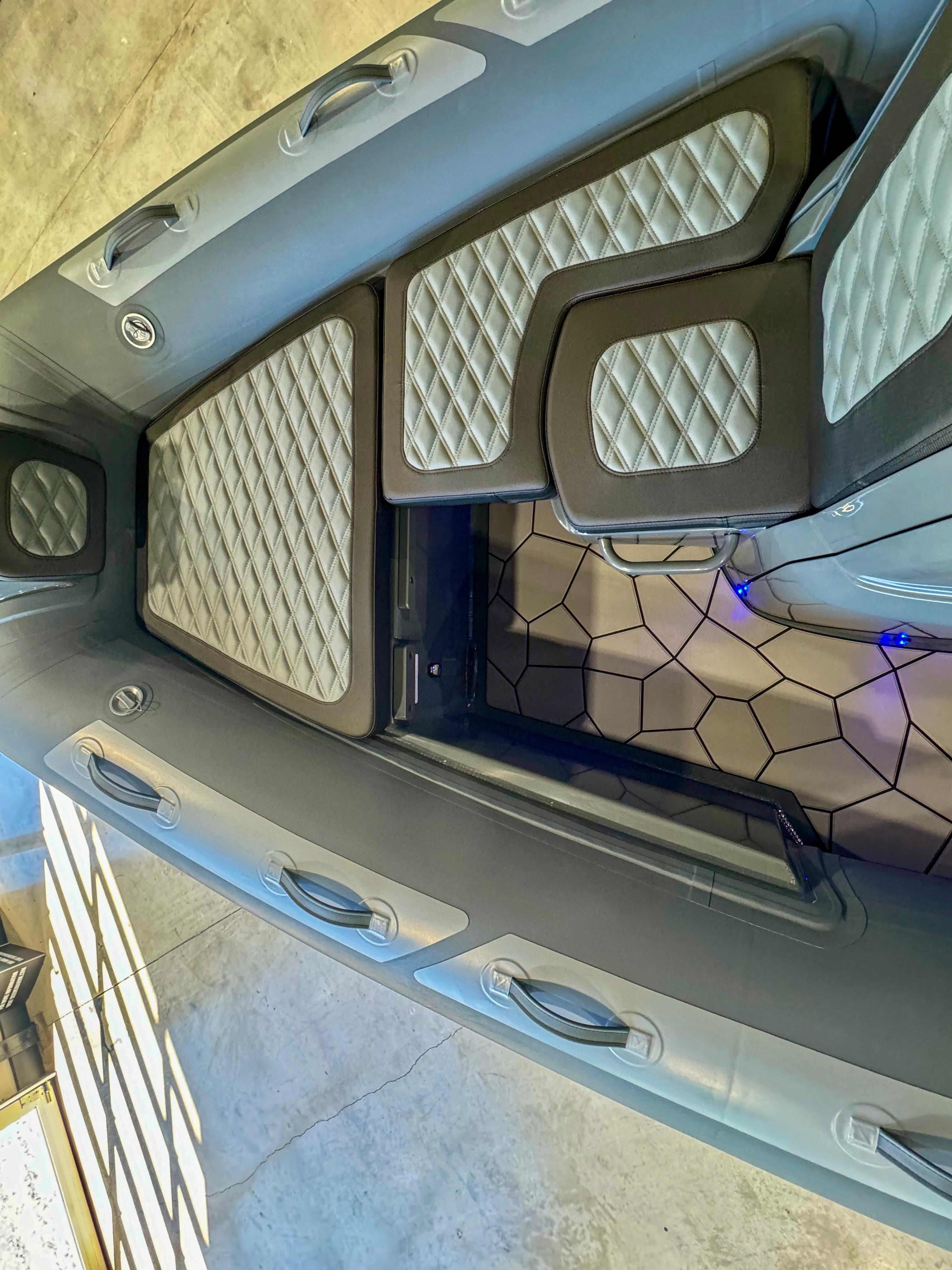 2025 Highfield SP560 / Mercury 115 - Image 14