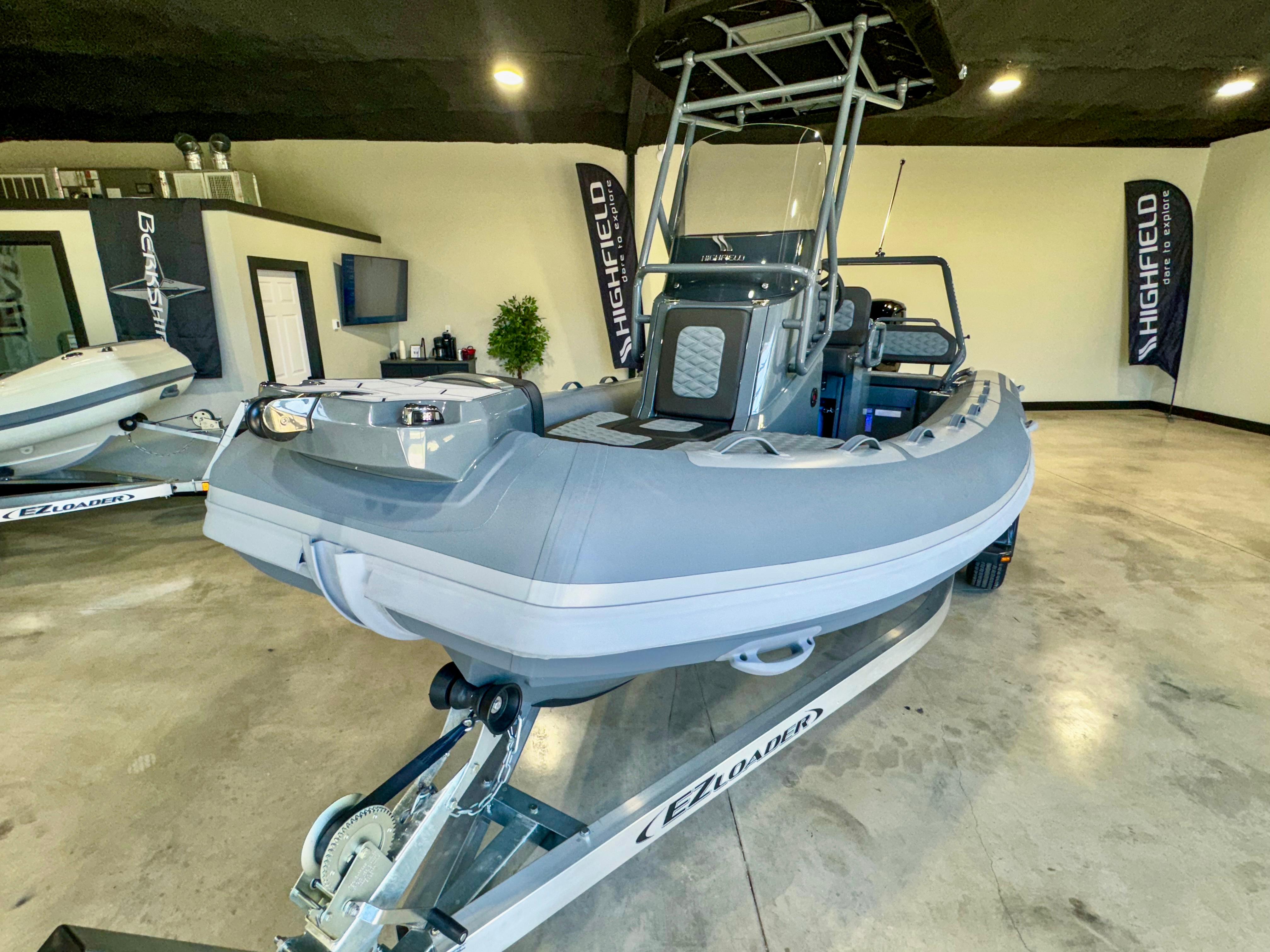 2025 Highfield SP560 / Mercury 115 - Image 2