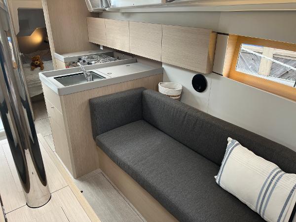 38' Beneteau, Listing Number 100903148, - Photo No. 40