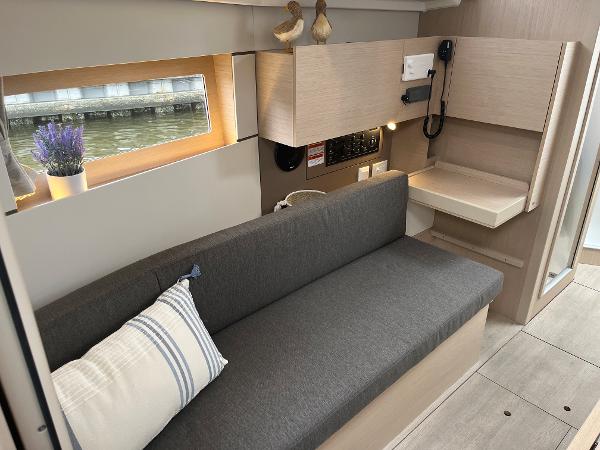 38' Beneteau, Listing Number 100903148, - Photo No. 42