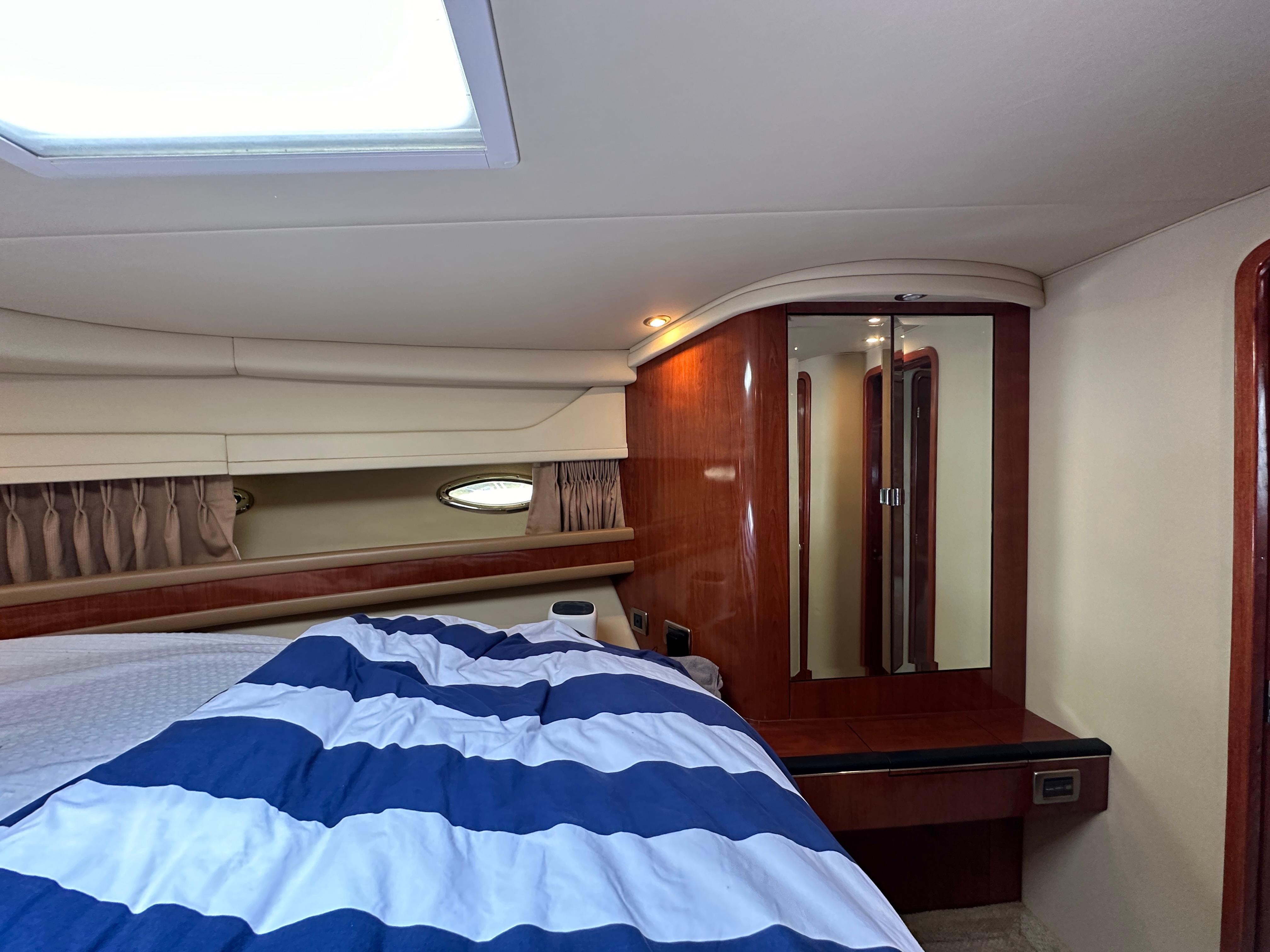 Sea & Sea Yacht Photos Pics 