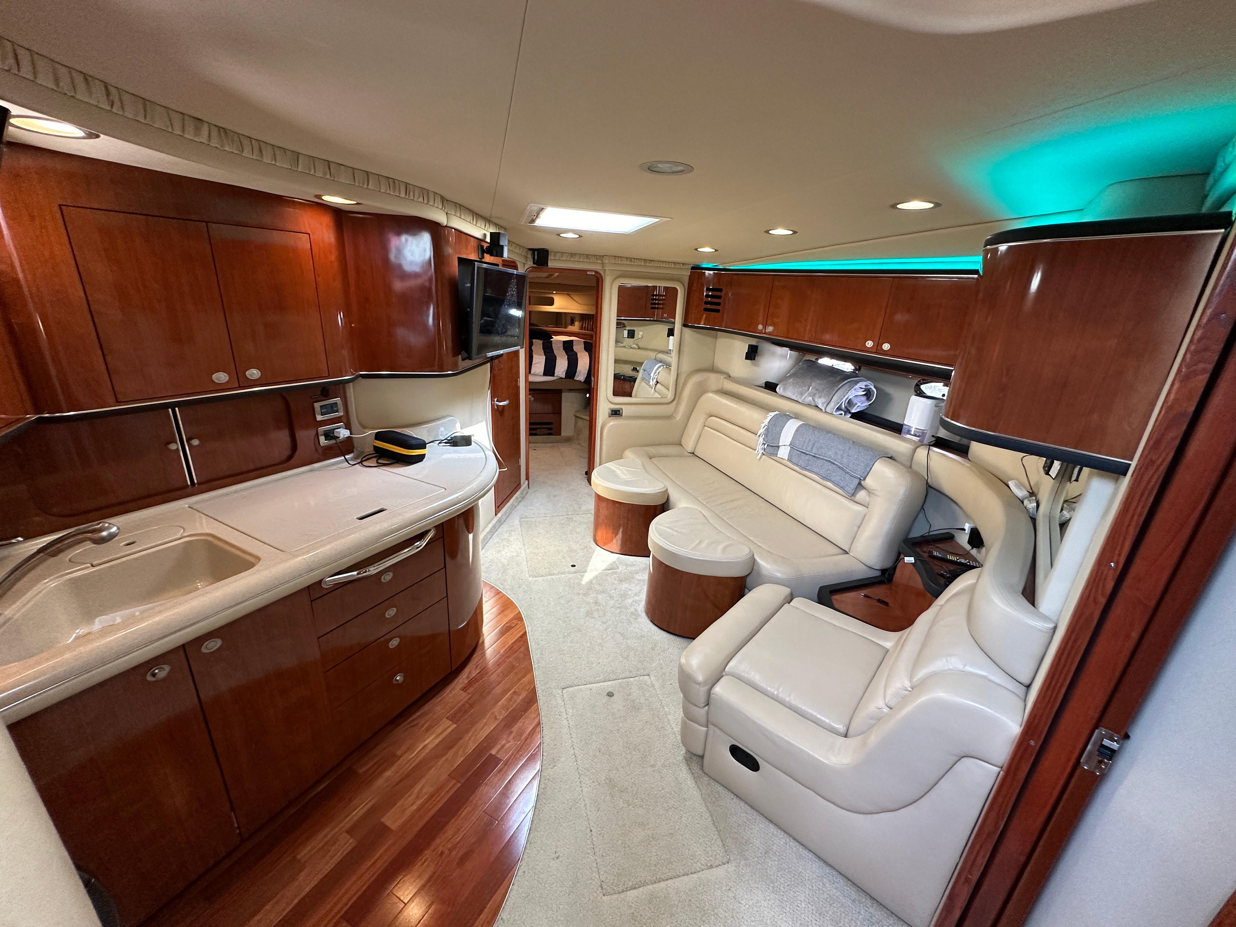 Sea & Sea Yacht Photos Pics 