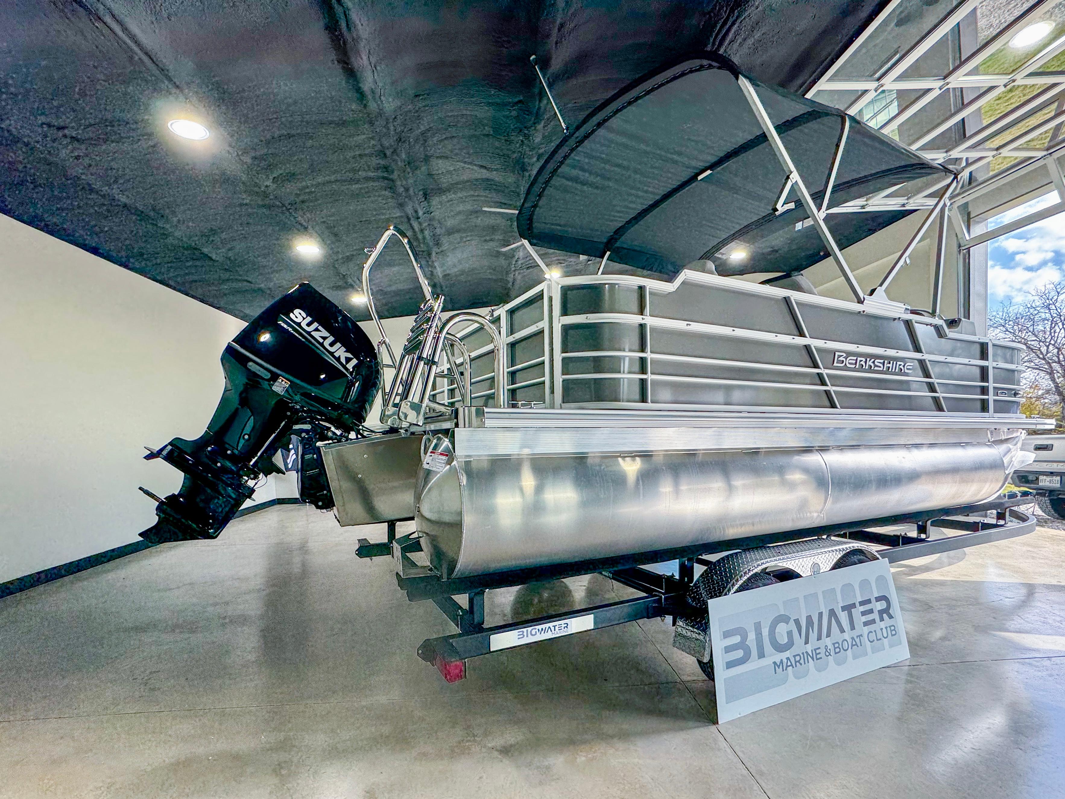 2025 Berkshire 20A LE / Suzuki 115 - Image 3