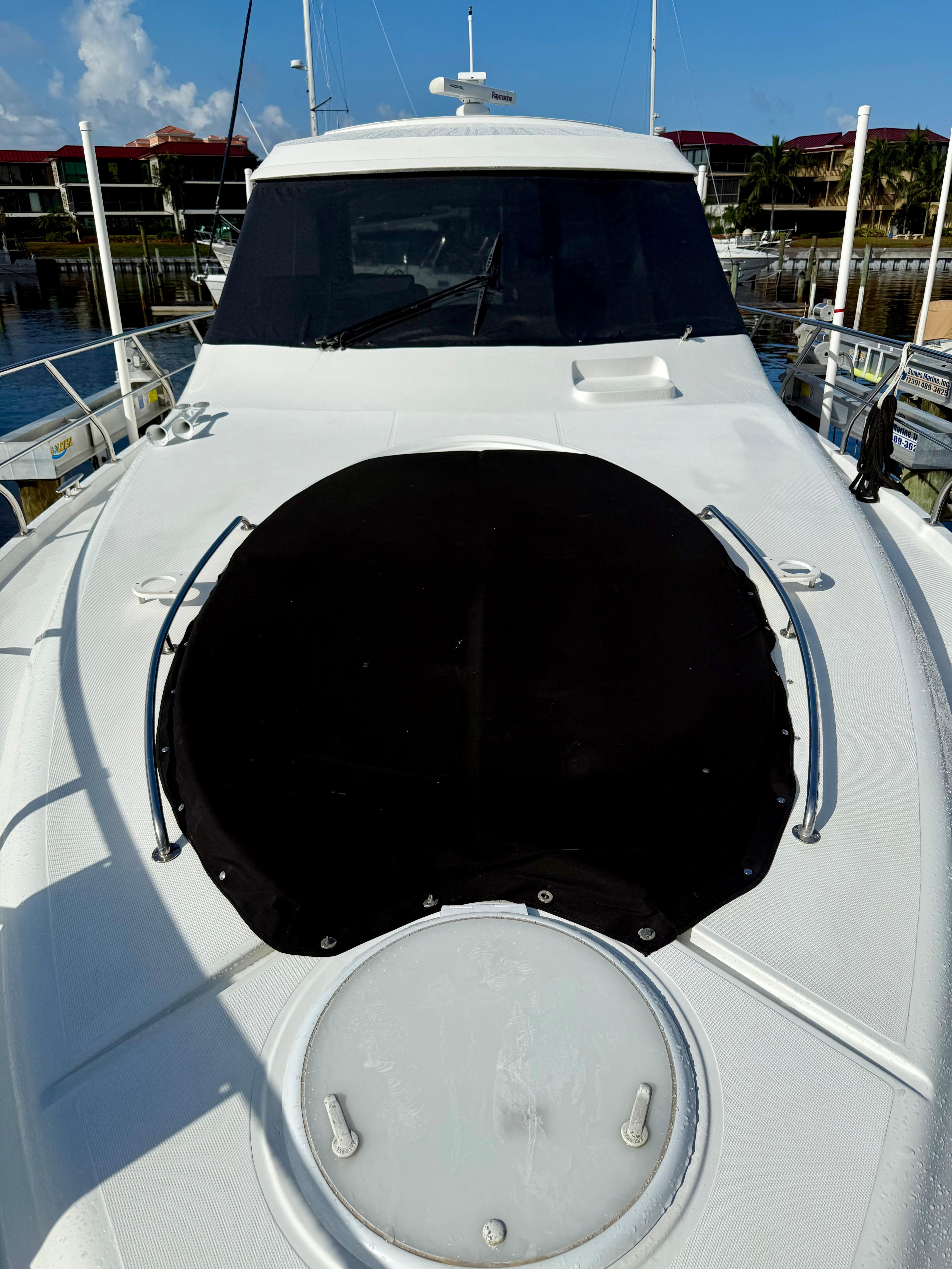 2012-cruisers-yachts-48-cantius-power-9848687-985532359-0-080720250958-16