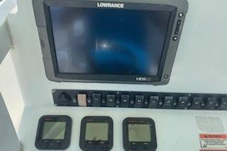 2014 Sea hunt Gamefish 25-9