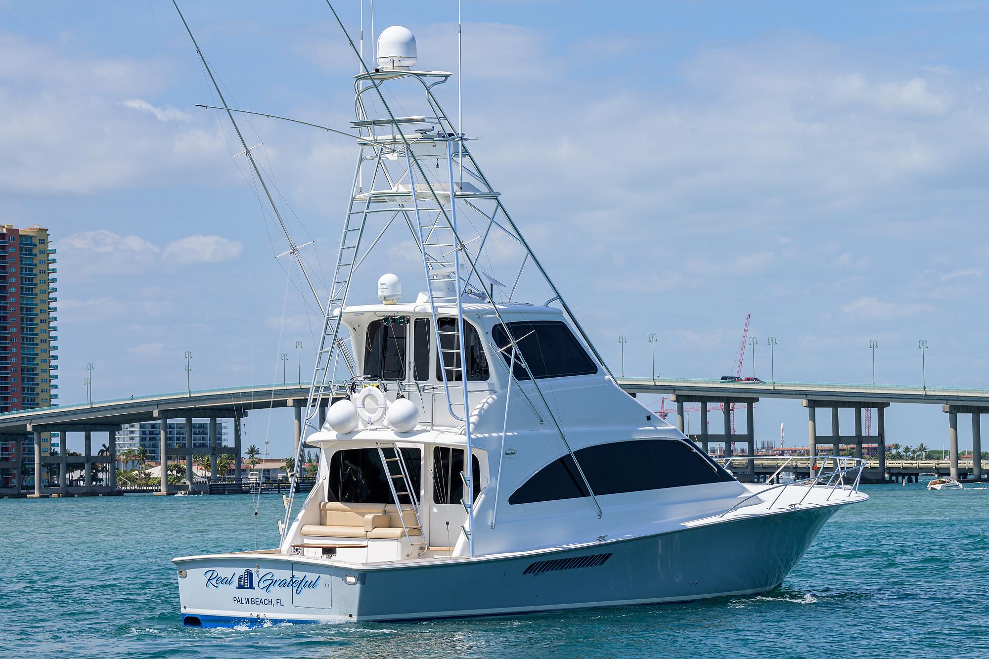 Ocean 57 REEL GRATEFUL - Aft Starboard Profile