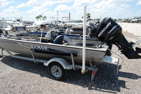 2011 Lowe boat for sale, model of the boat is Stinger 18 & Image # 9 of 9