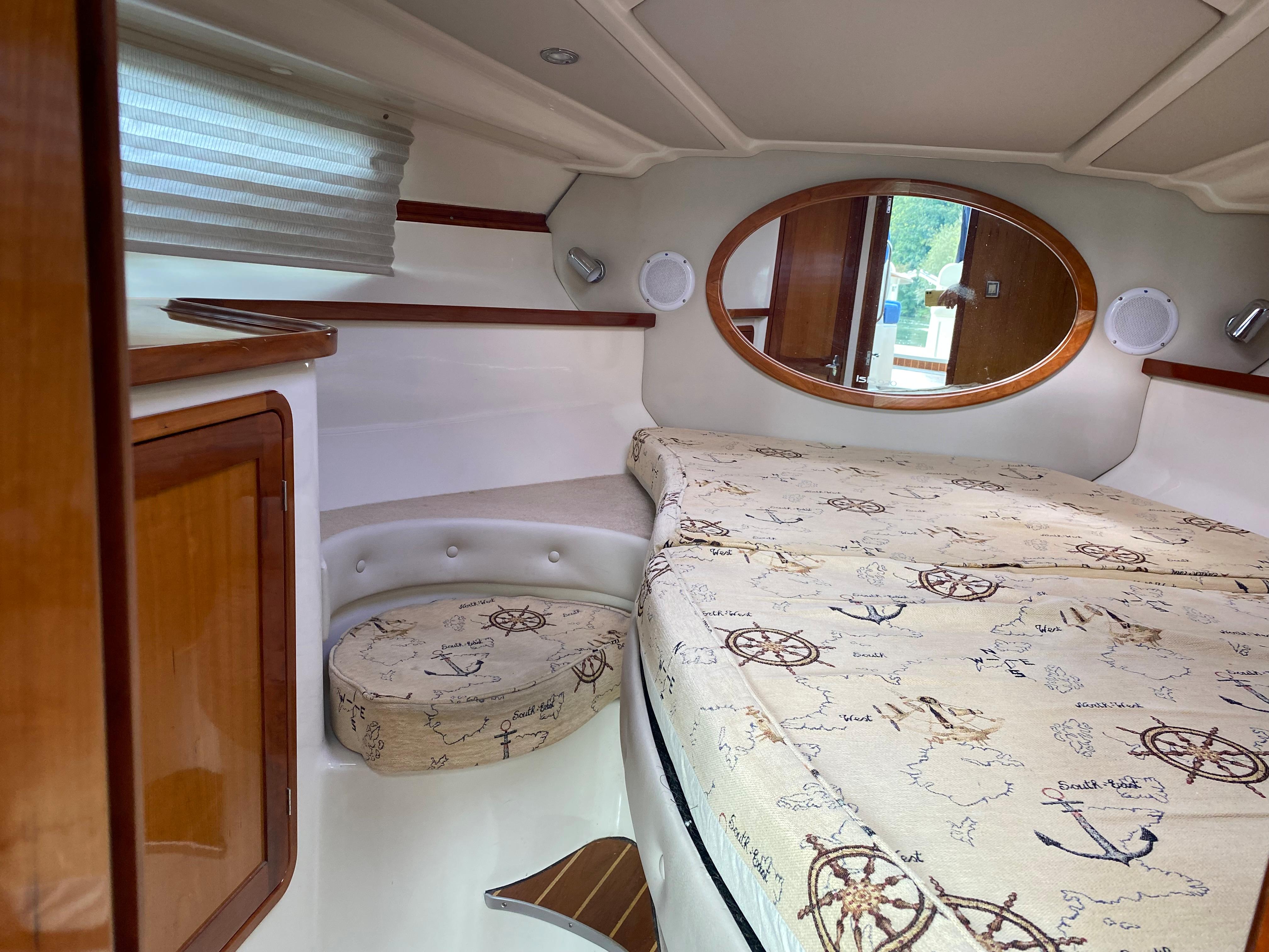 2008 Erne Boats Ernecraft Isis 920 Sedan