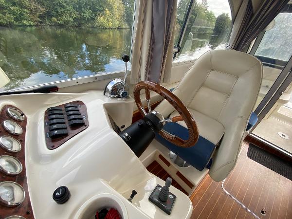 2008 Erne Boats Ernecraft Isis 920 Sedan