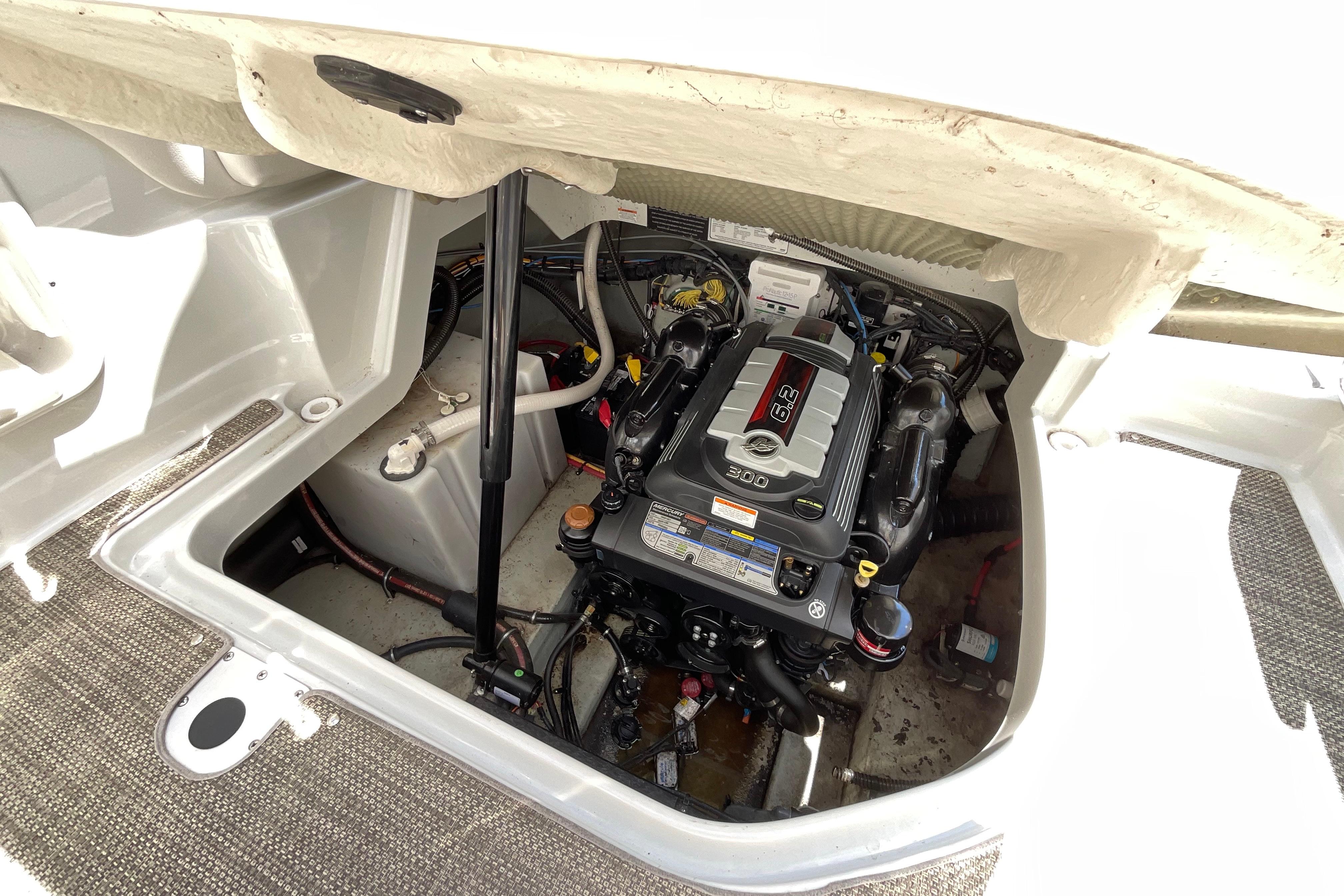 Boat Image 13