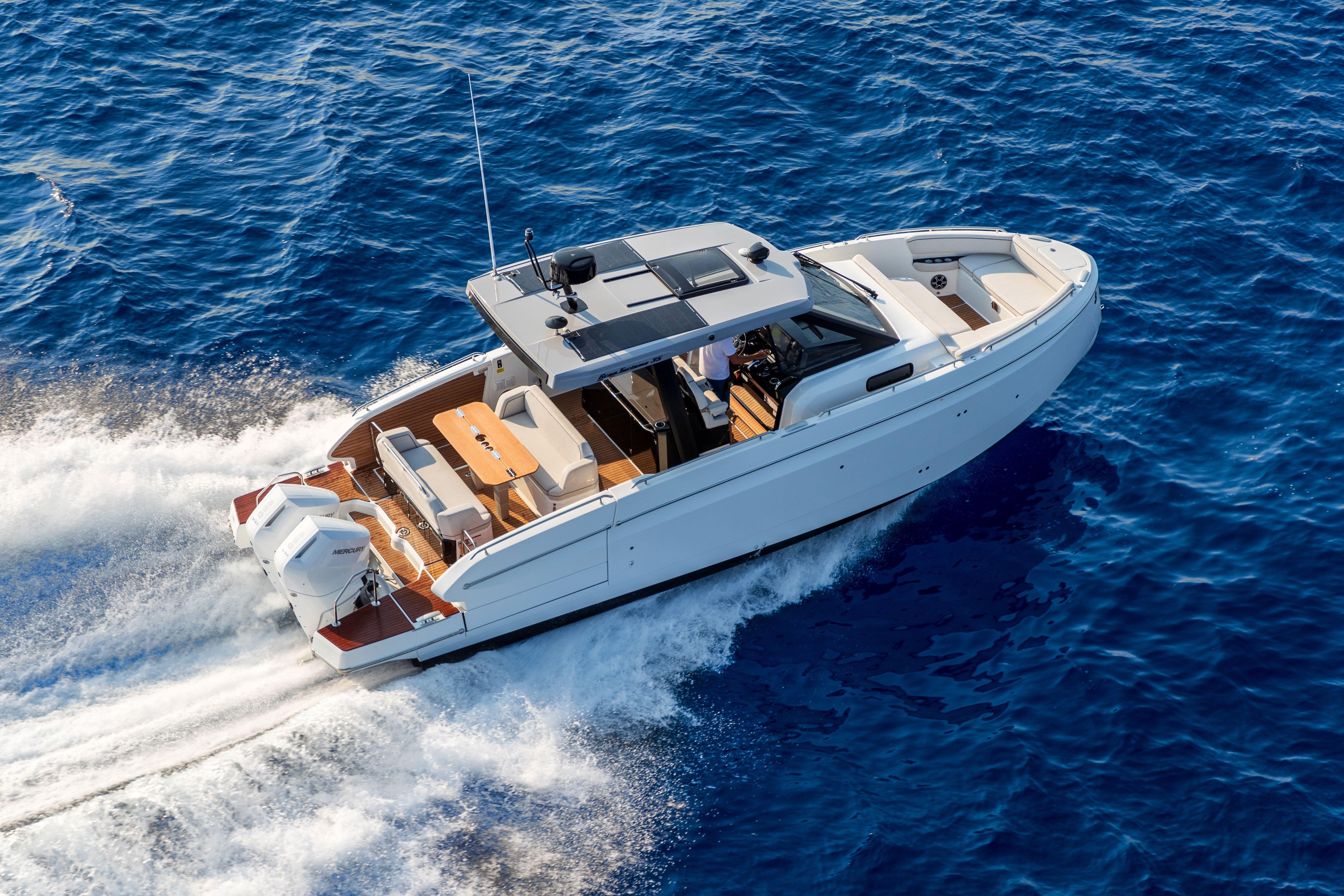 35' Beneteau 2026