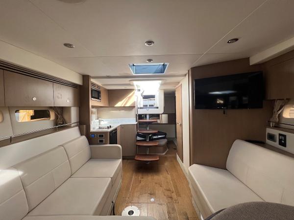 35' Sea Ray, Listing Number 100890797, - Photo No. 23