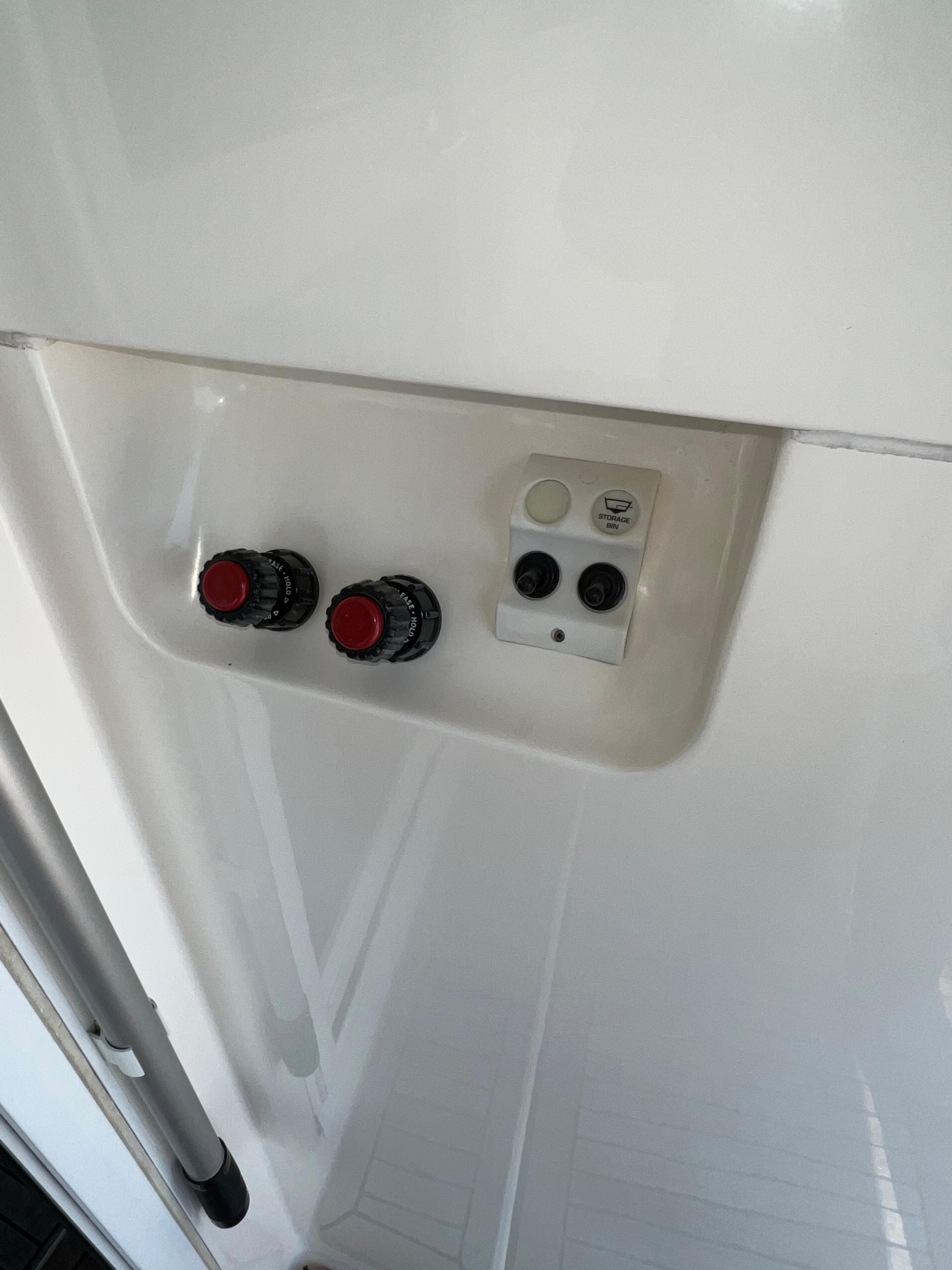 2001 Riviera Twin Cabin Convertible #TBTW366101 inventory image at Sun Country Yachts, South Lake Union (Seattle)