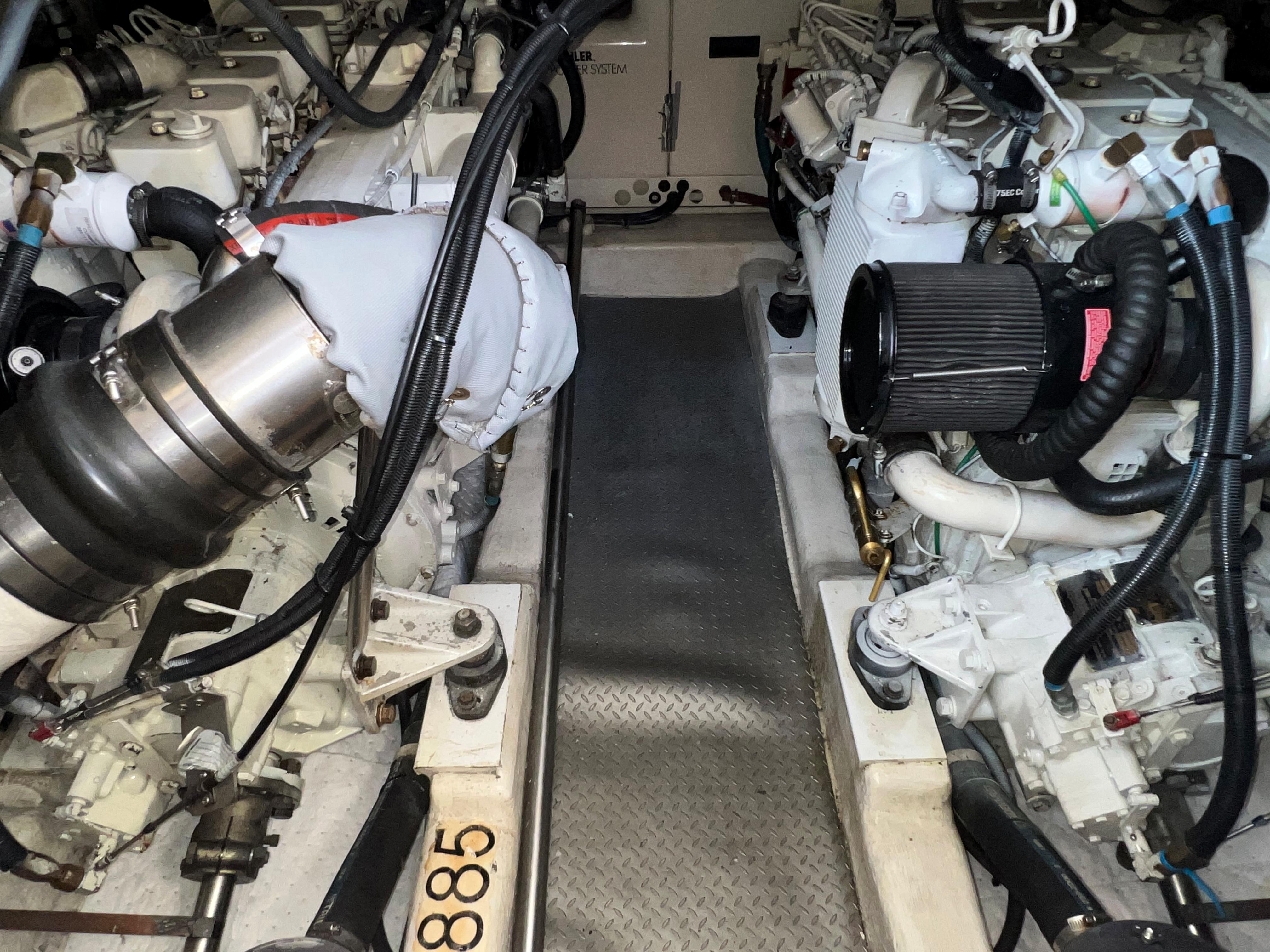 2001 Riviera Twin Cabin Convertible #TBTW366101 inventory image at Sun Country Yachts, South Lake Union (Seattle)