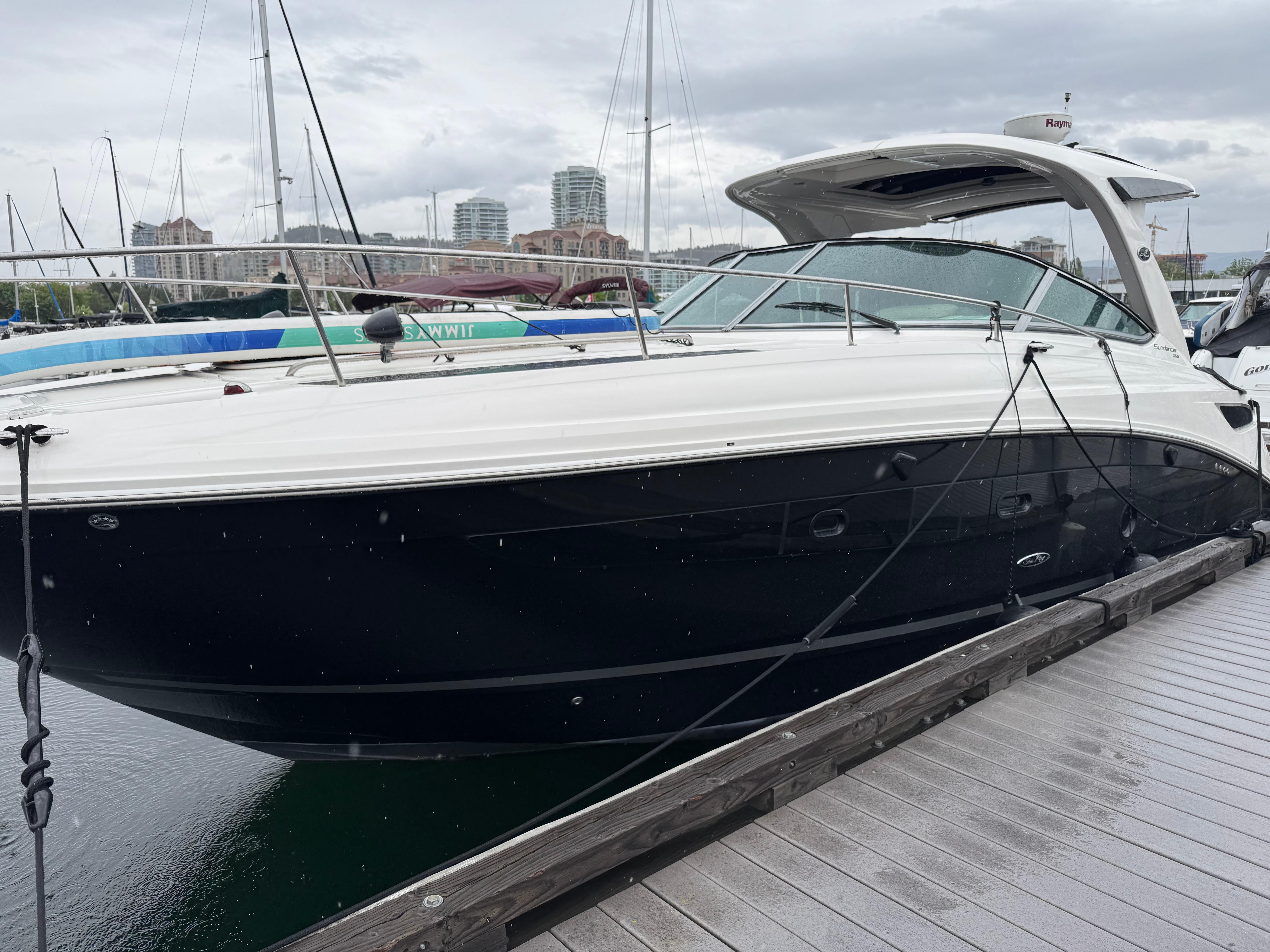 2016-sea-ray-350-sundancer-power-9568739-20250530093659757-1_XLARGE