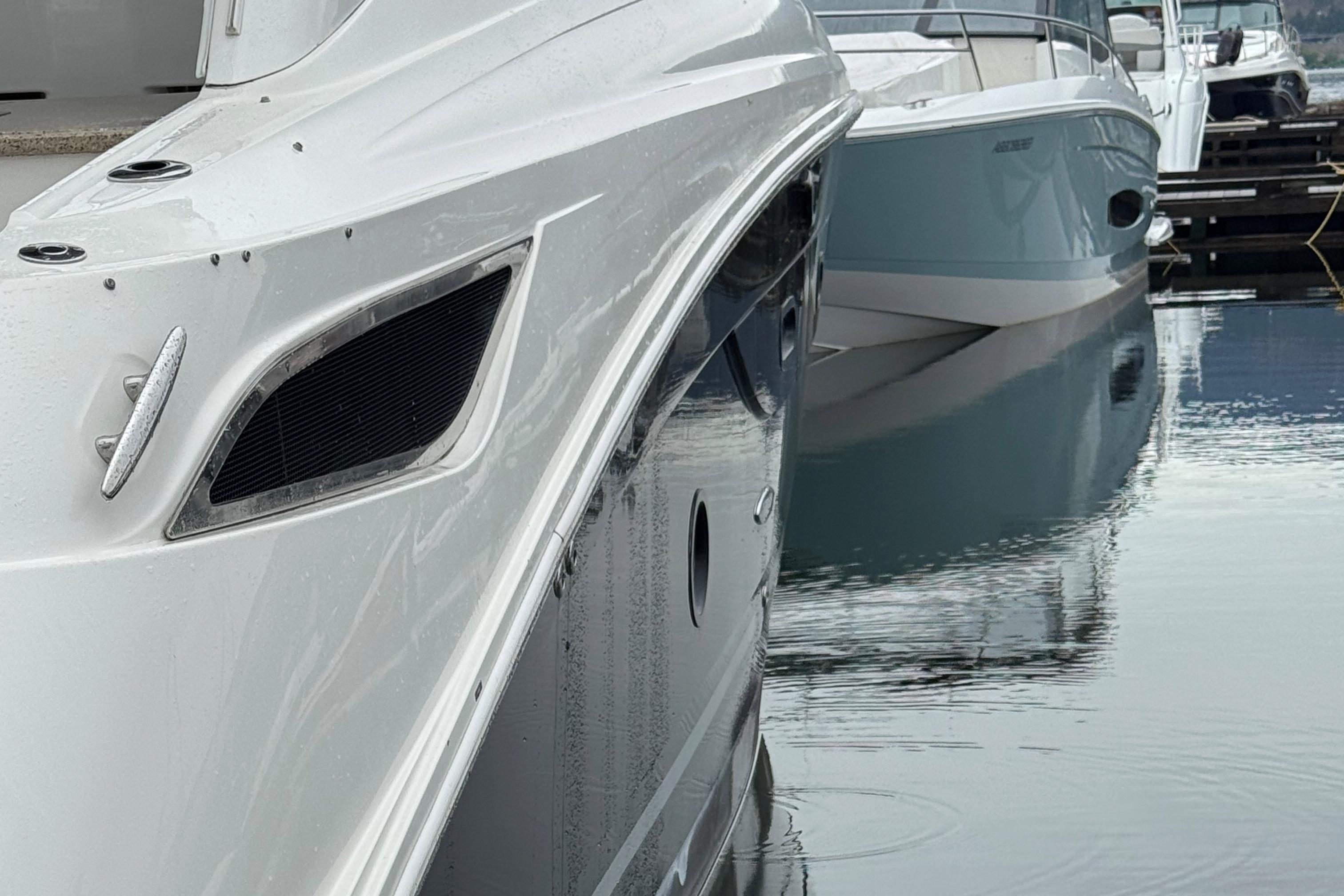 2016-sea-ray-350-sundancer-power-9568739-20250530094052869-1_XLARGE
