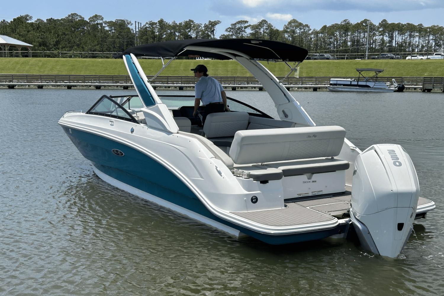 2023-sea-ray-250-sdx-ob-power-9828739-981457580-0-060620250542-8