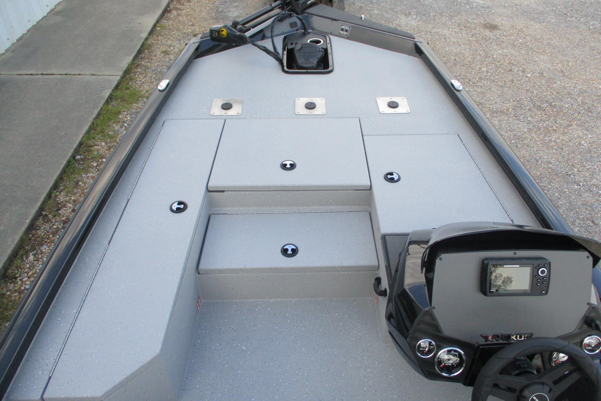 2026 Vexus DEFENDER AVX189-17