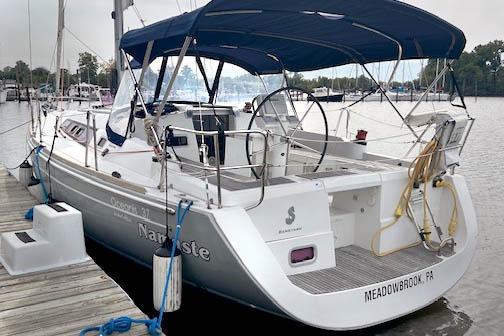 37' Beneteau 2013