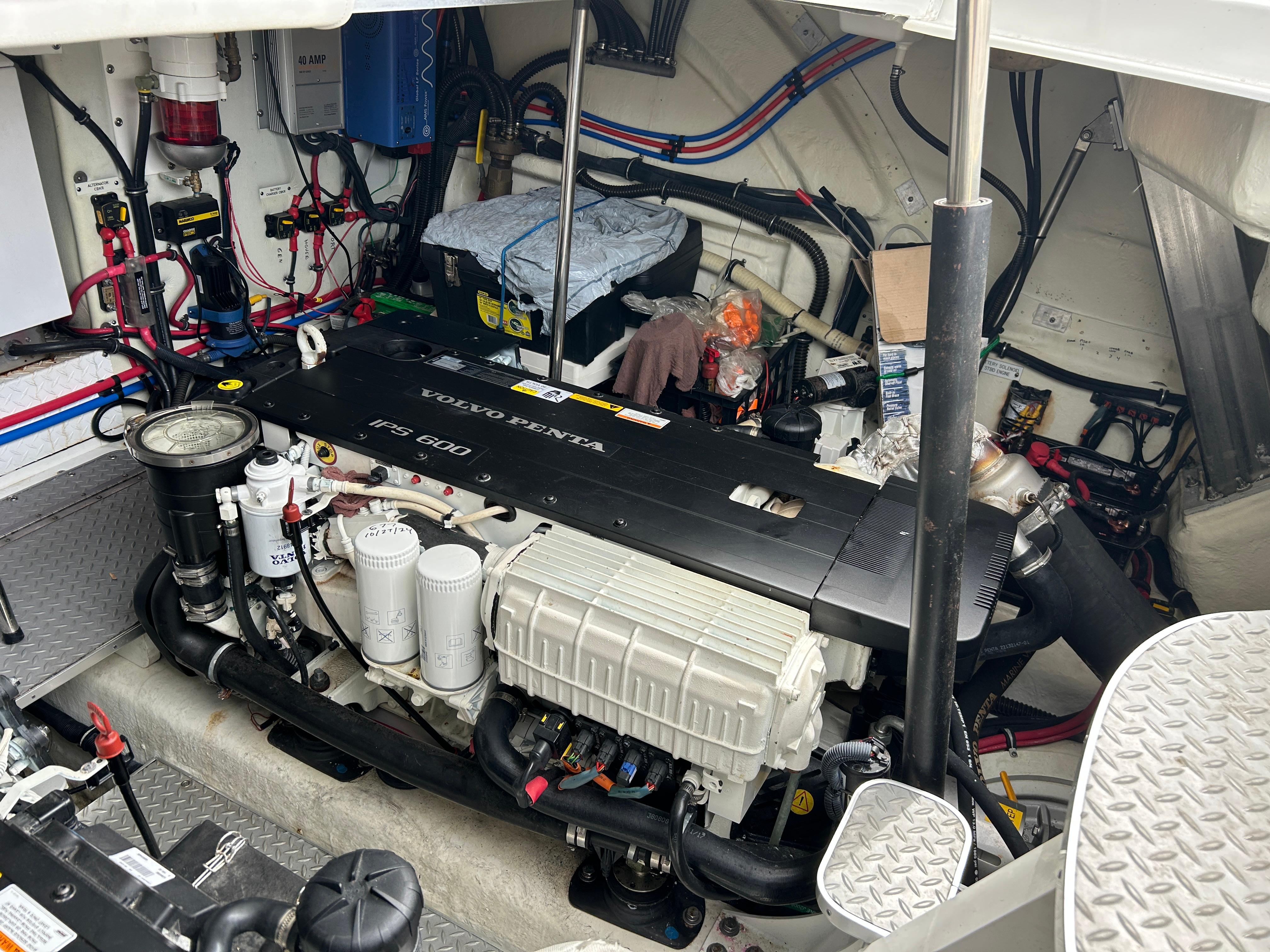2016-formula-45-yacht-power-9768752-20250606064737642-1_XLARGE