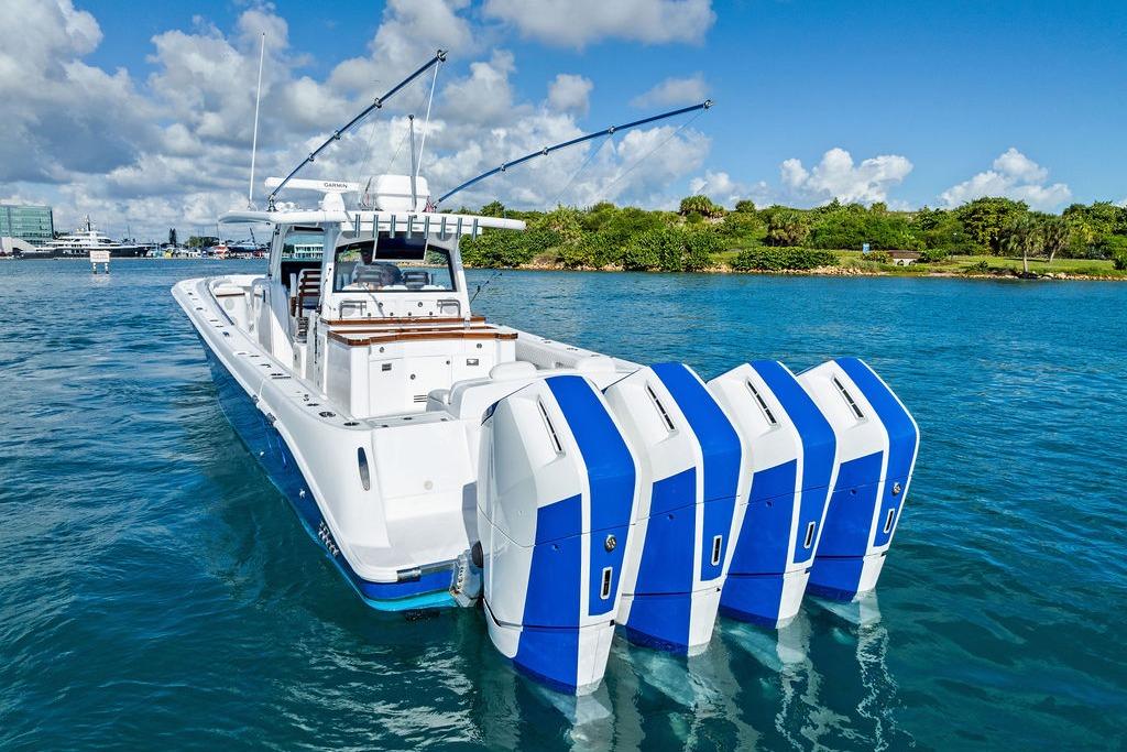 Boat image 12