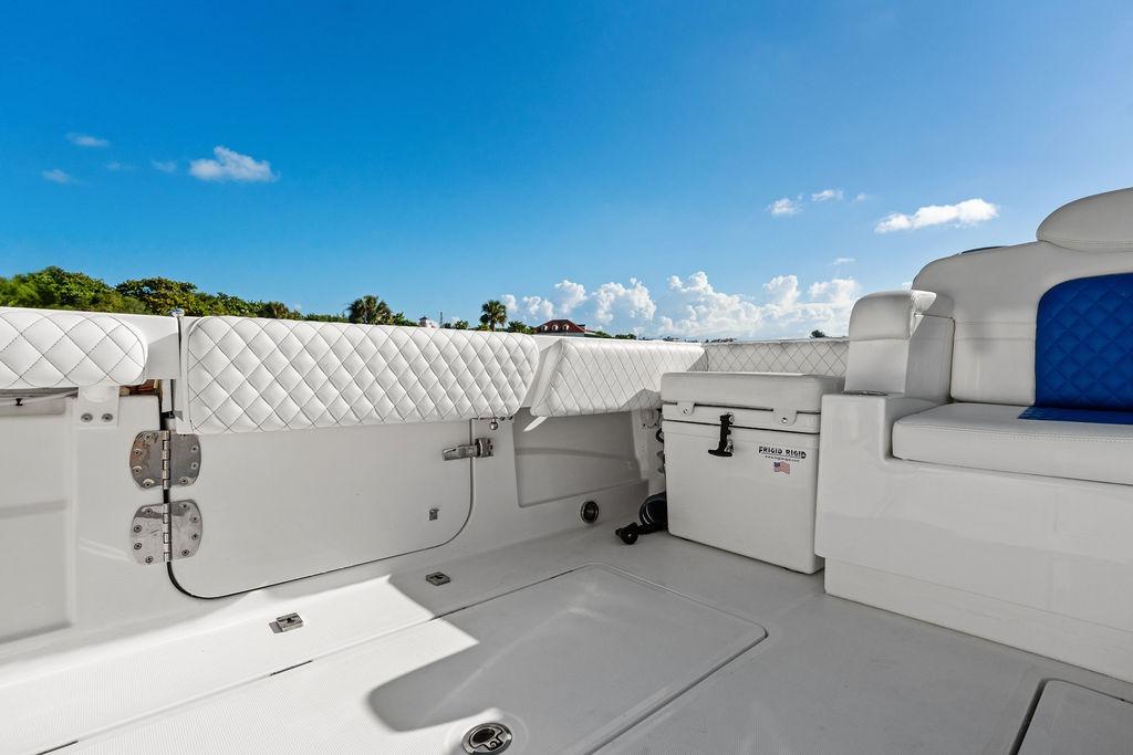 Boat image 17