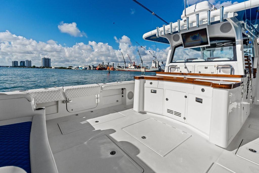 Boat image 18