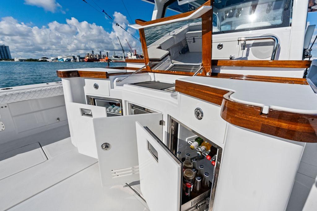 Boat image 21