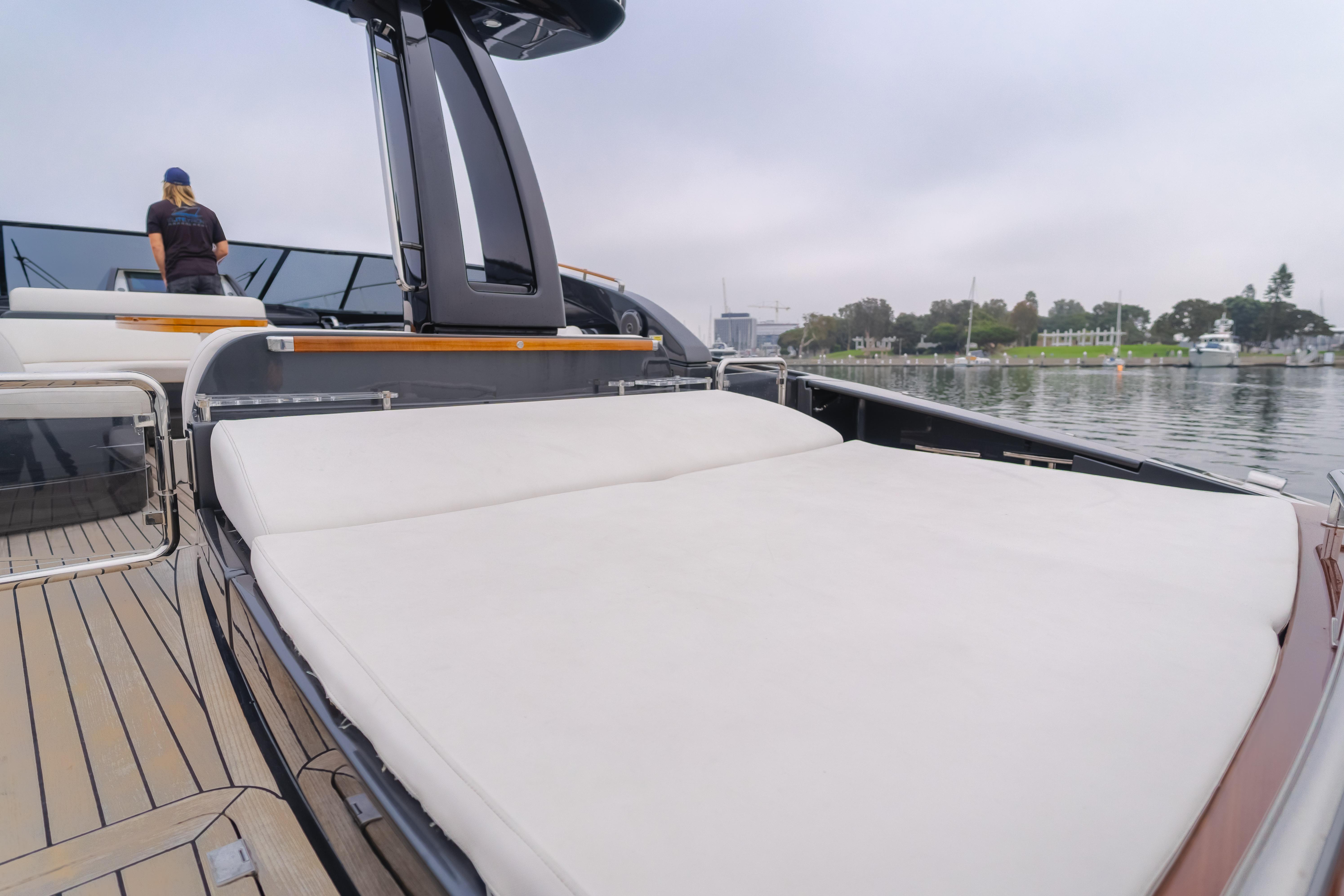 Pergola Yacht Photos Pics 