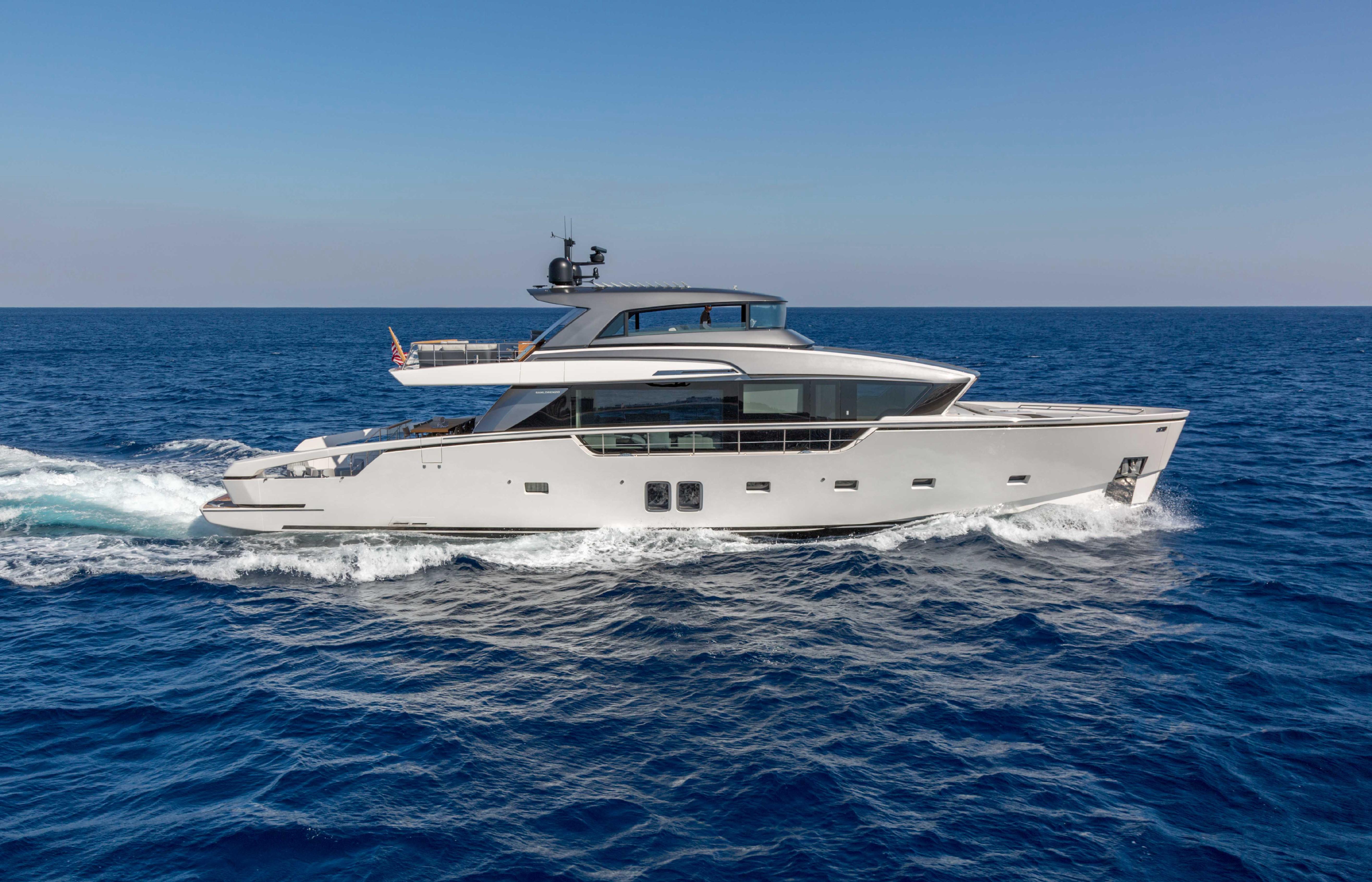 san lorenzo 88 yacht