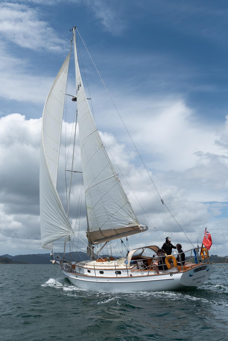 Yacht for Sale 48 Bluewater Yachts Opua, Denison Yacht Sales