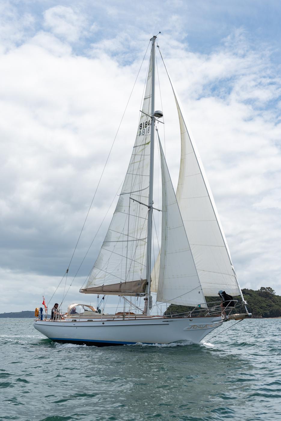 Yacht for Sale 48 Bluewater Yachts Opua, Denison Yacht Sales