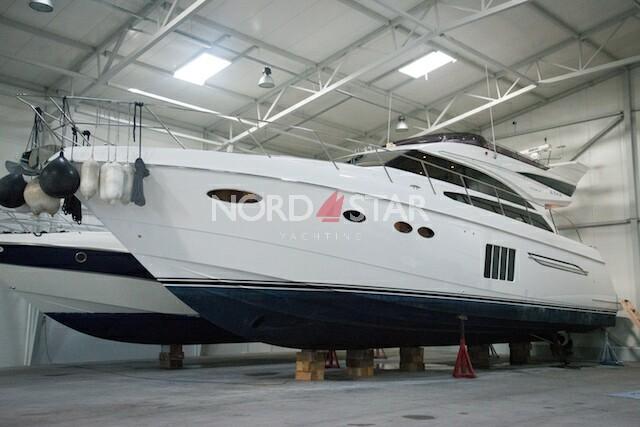 2012 Princess 64