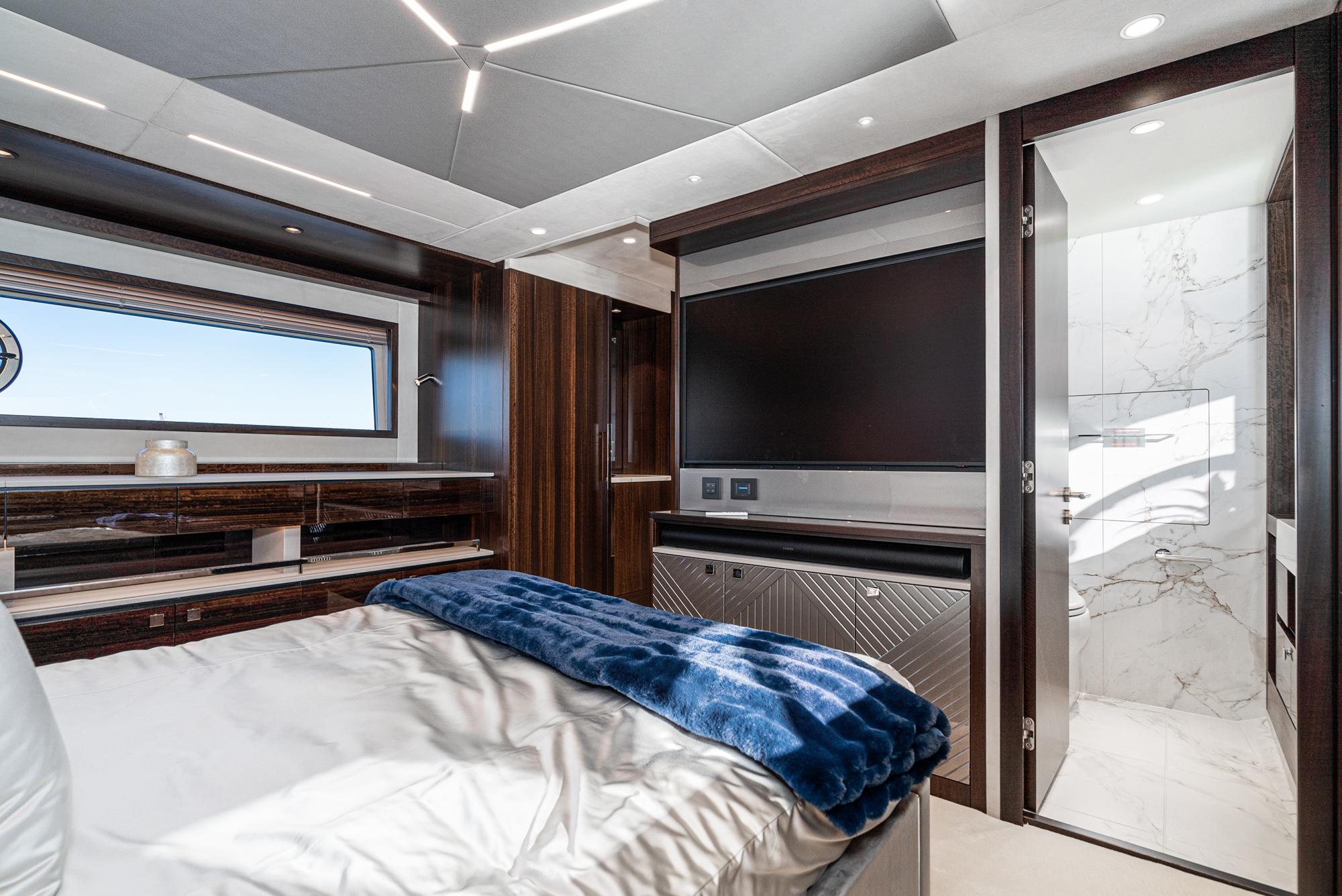 2024 Sunseeker Manhattan 68 #SS712 inventory image at Sun Country Marine Group, San Diego Marriott Marquis 2024 Sunseeker Manhattan 68 #SS712 inventory image at Sun Country Marine Group, San Diego Marriott Marquis