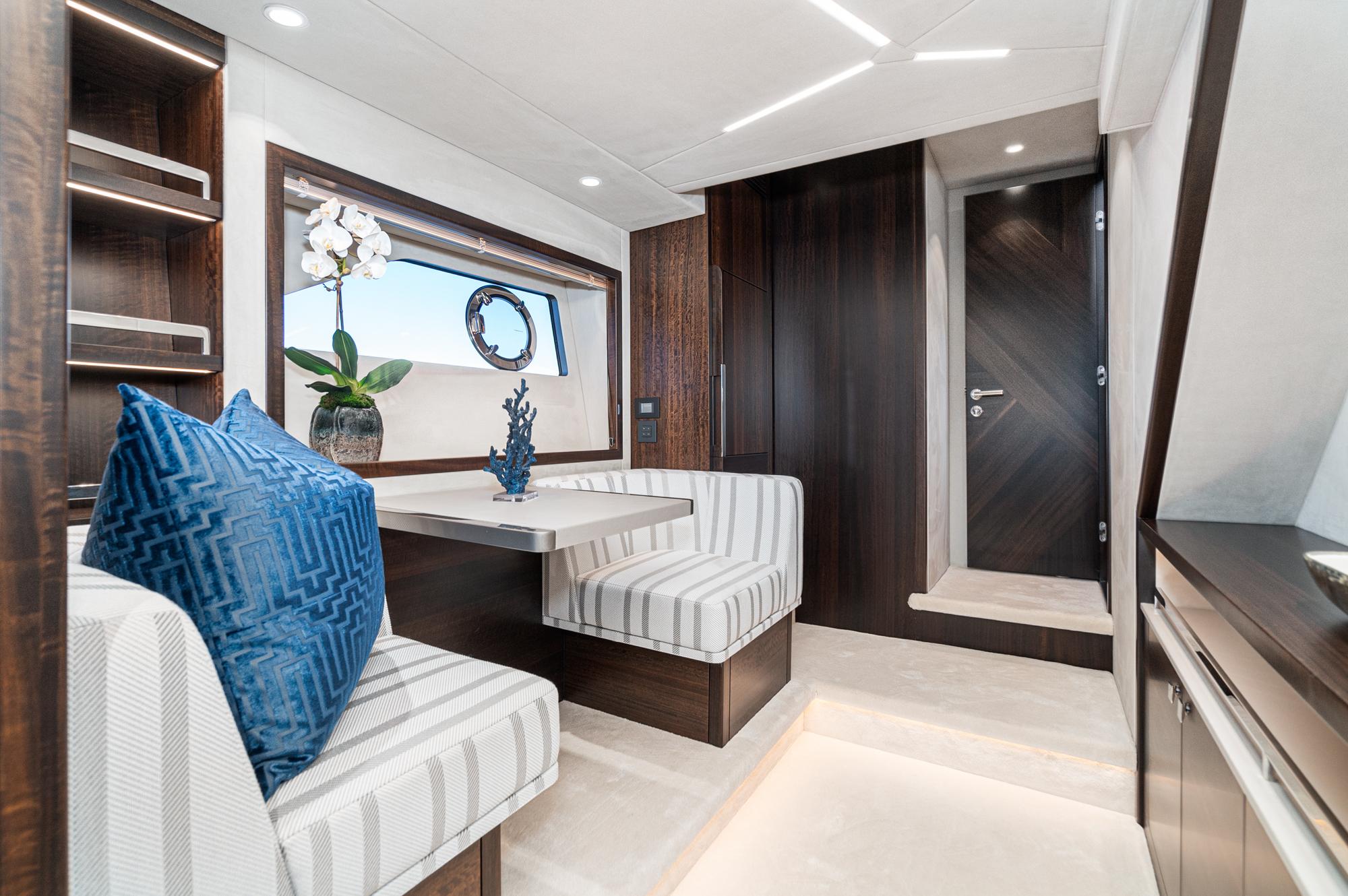 2024 Sunseeker Manhattan 68 #SS712 inventory image at Sun Country Marine Group, San Diego Marriott Marquis 2024 Sunseeker Manhattan 68 #SS712 inventory image at Sun Country Marine Group, San Diego Marriott Marquis