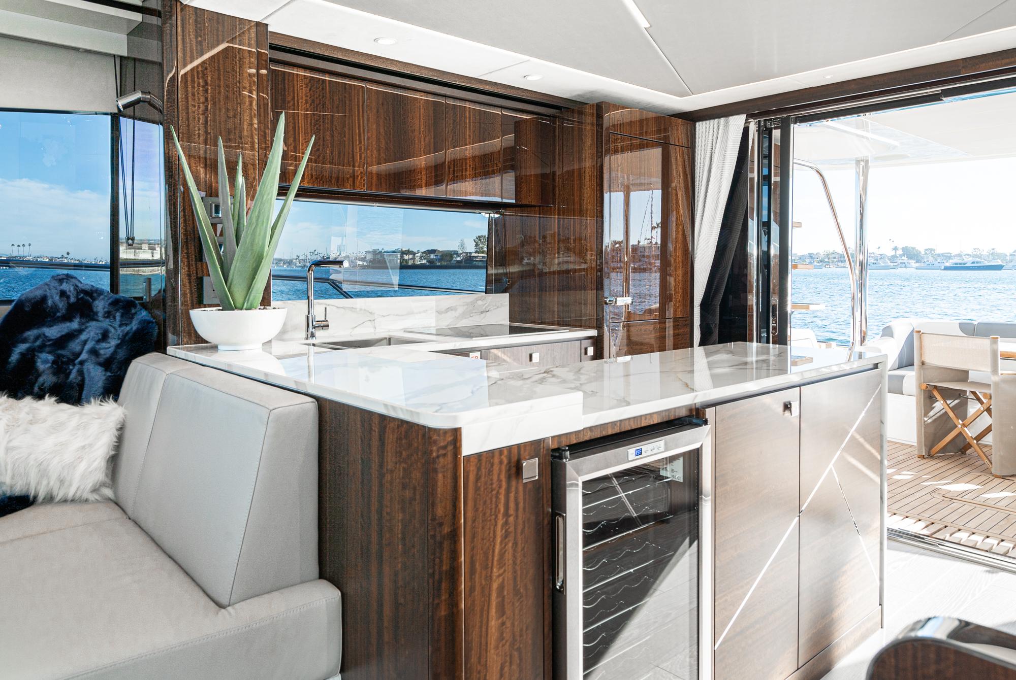 2024 Sunseeker Manhattan 68 #SS712 inventory image at Sun Country Marine Group, San Diego Marriott Marquis 2024 Sunseeker Manhattan 68 #SS712 inventory image at Sun Country Marine Group, San Diego Marriott Marquis