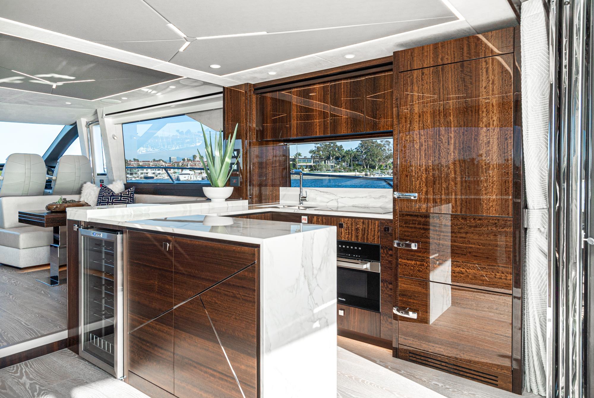 2024 Sunseeker Manhattan 68 #SS712 inventory image at Sun Country Marine Group, San Diego Marriott Marquis 2024 Sunseeker Manhattan 68 #SS712 inventory image at Sun Country Marine Group, San Diego Marriott Marquis